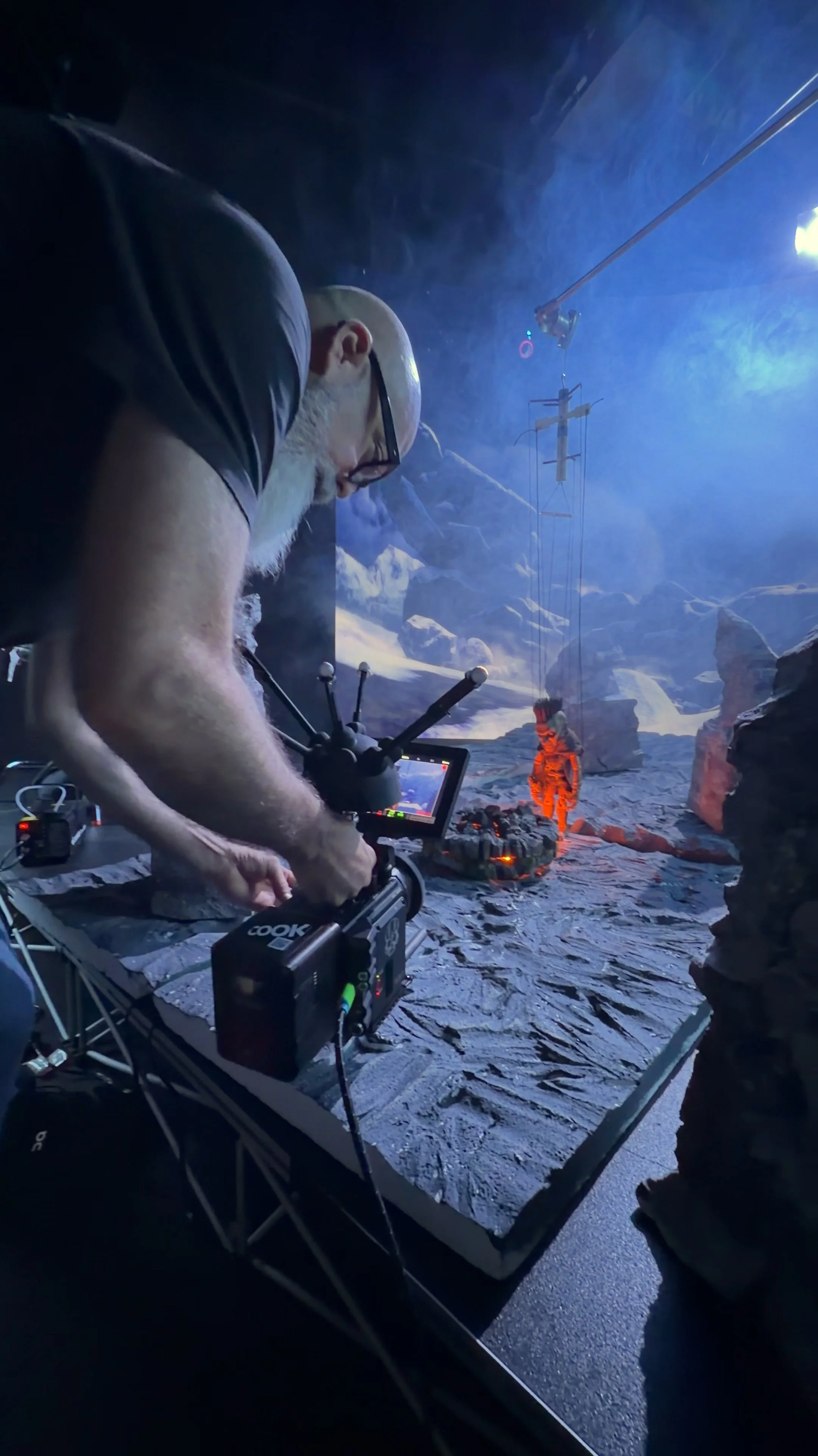 DESIGNING UNREAL BACKGROUNDS