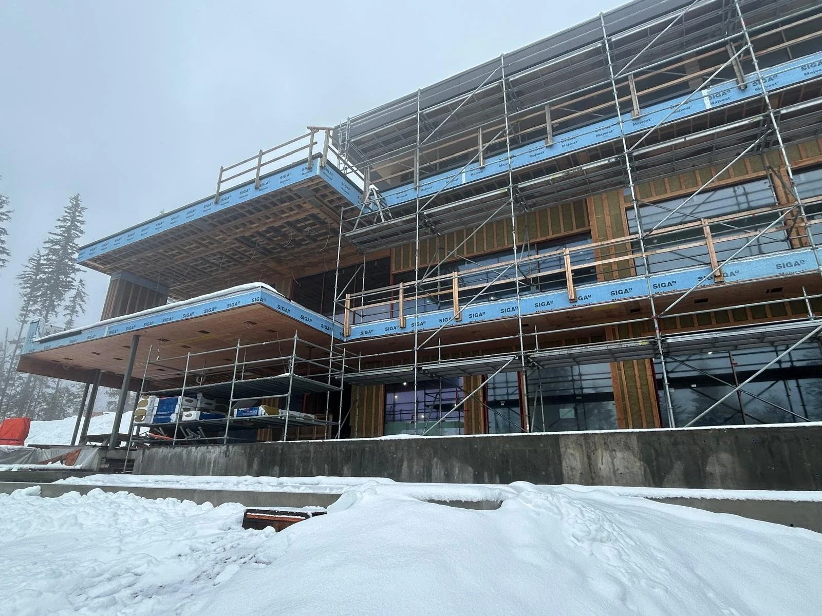 Avalanche Scaffold Setup 02.jpg