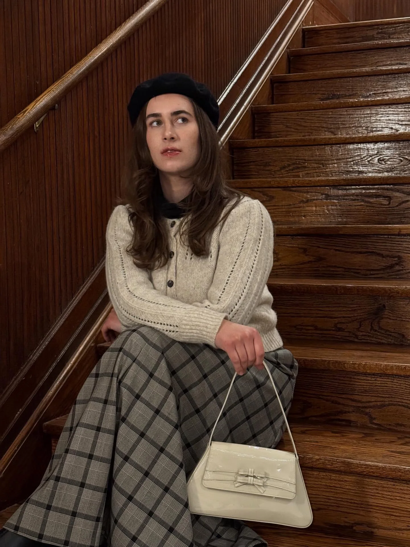 🎄🚂🕊️💌🕯️🎠🎀✨

#christmas #ootd