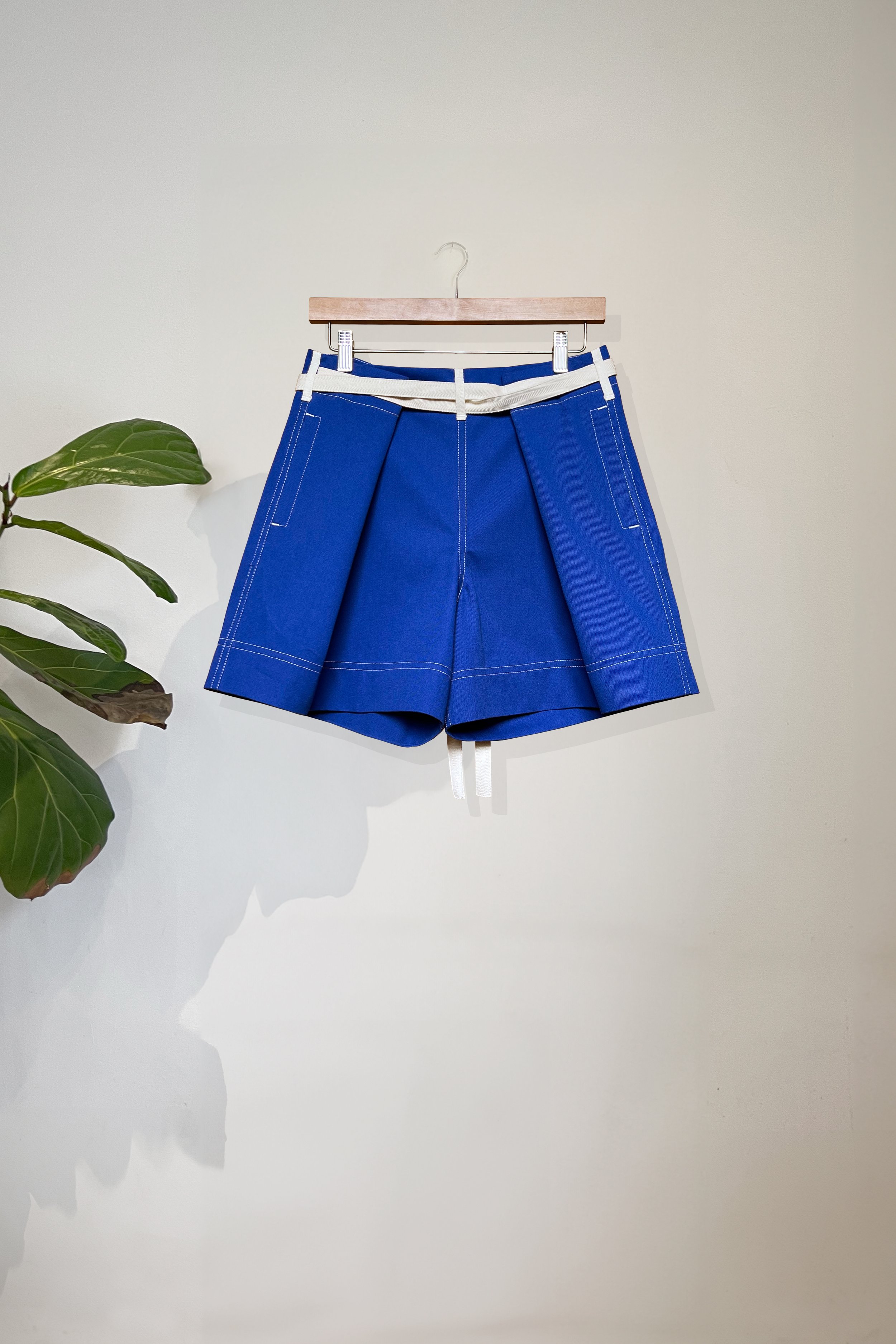 01 SHORTS BLUE - FRONT - WHITE BACKGROUND psd.jpg