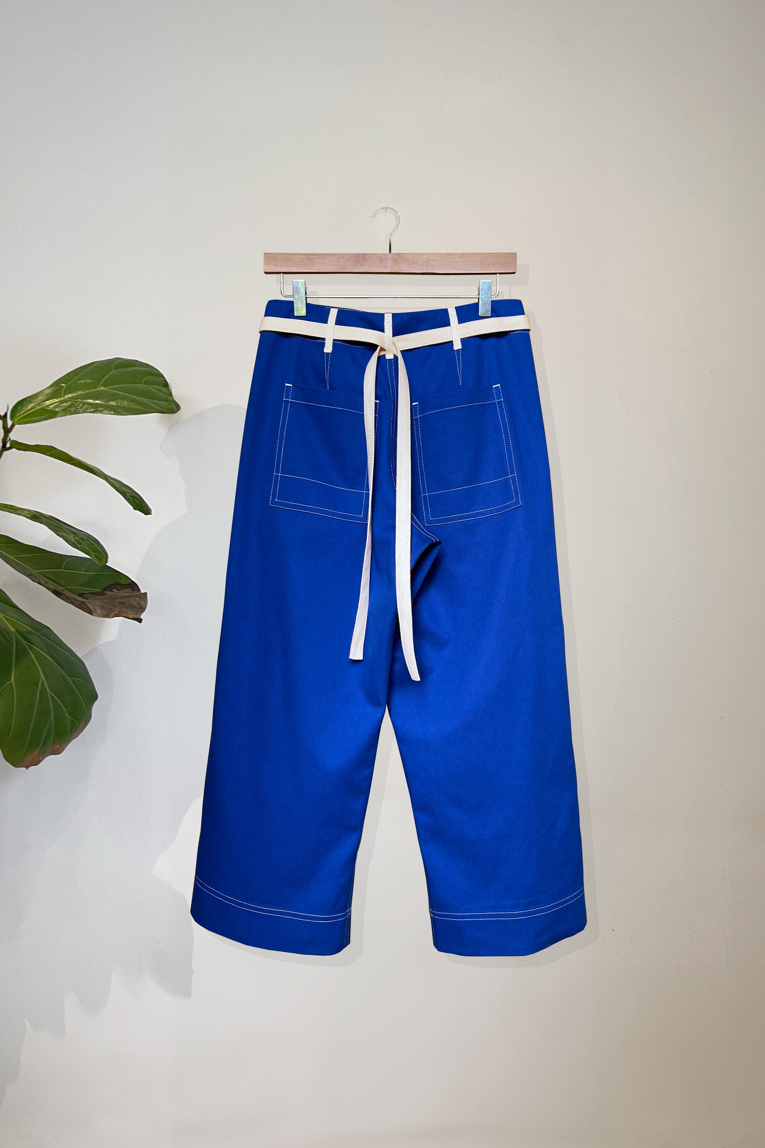 01 TROUSERS BLUE - BACK - WHITE BACKGROUND psd.jpg