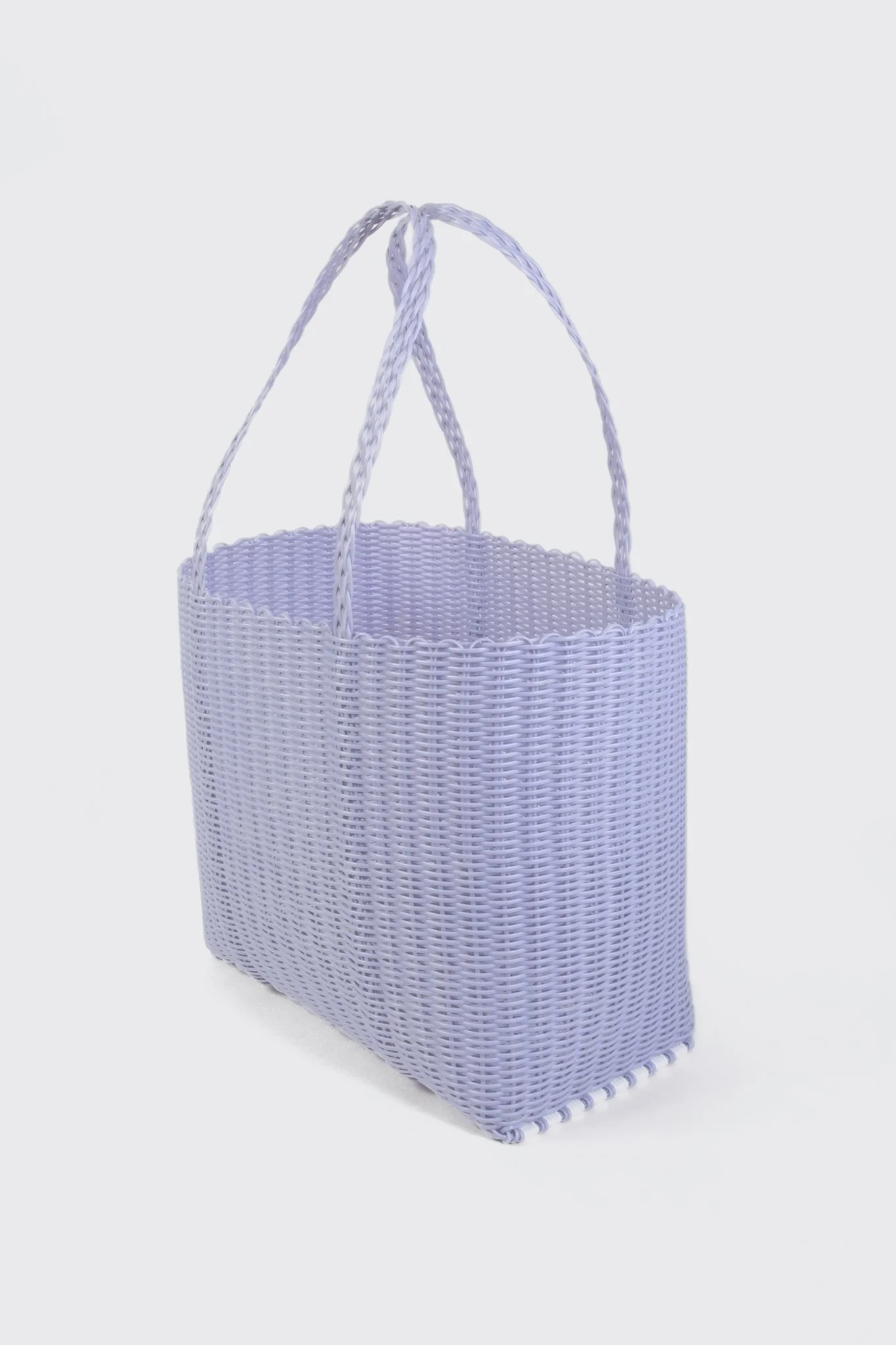 rayas-collective-L-jetset-basket-side.jpg