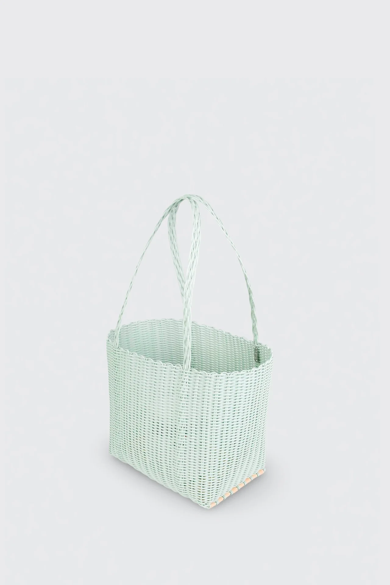 rayas-collective-medium-mint-basket-side.jpg