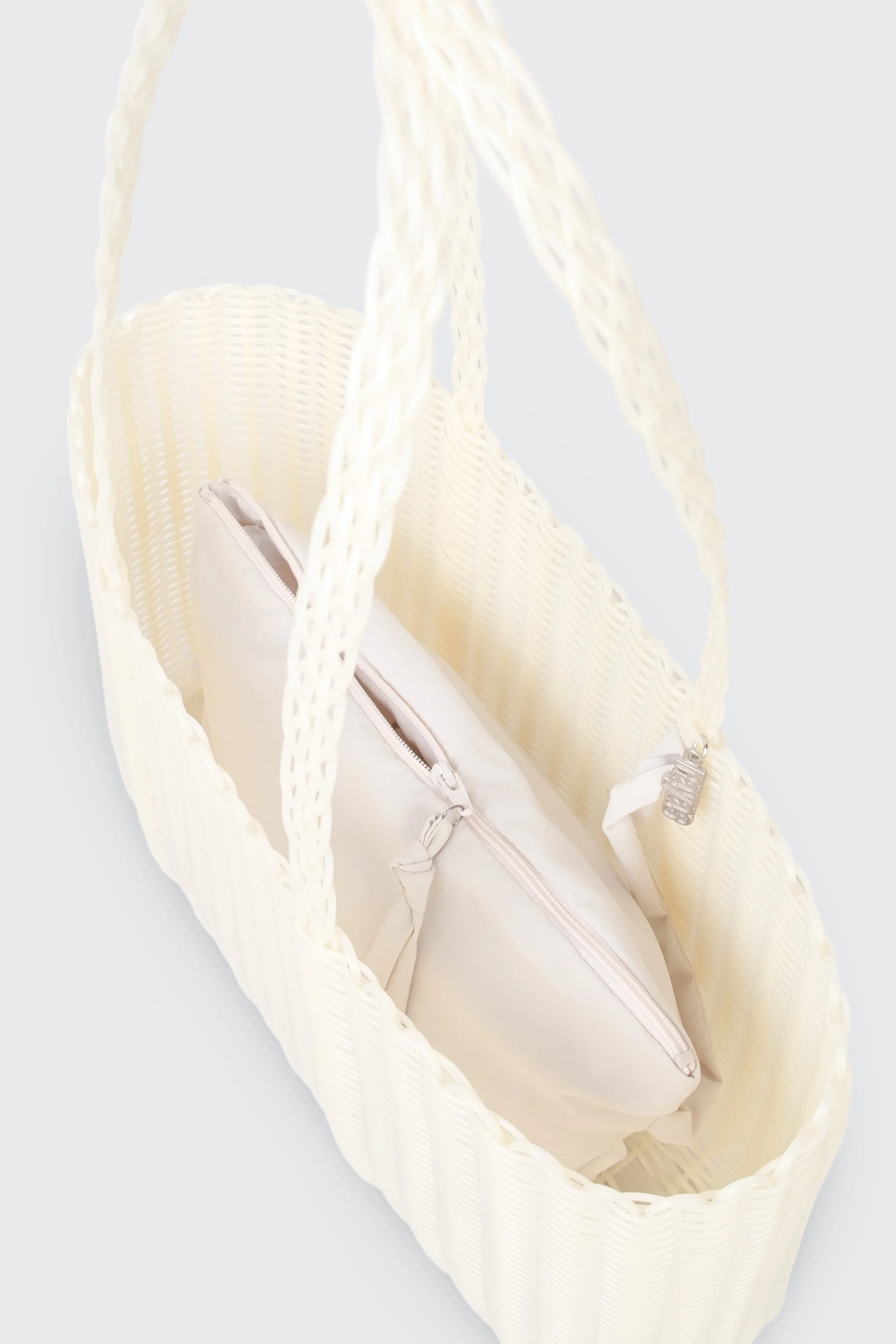 rayas-collective-baguette-butter-basket-detail2.jpg