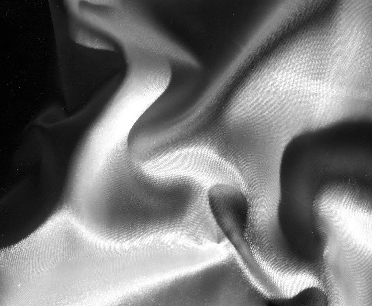 White+Satin+21.jpg