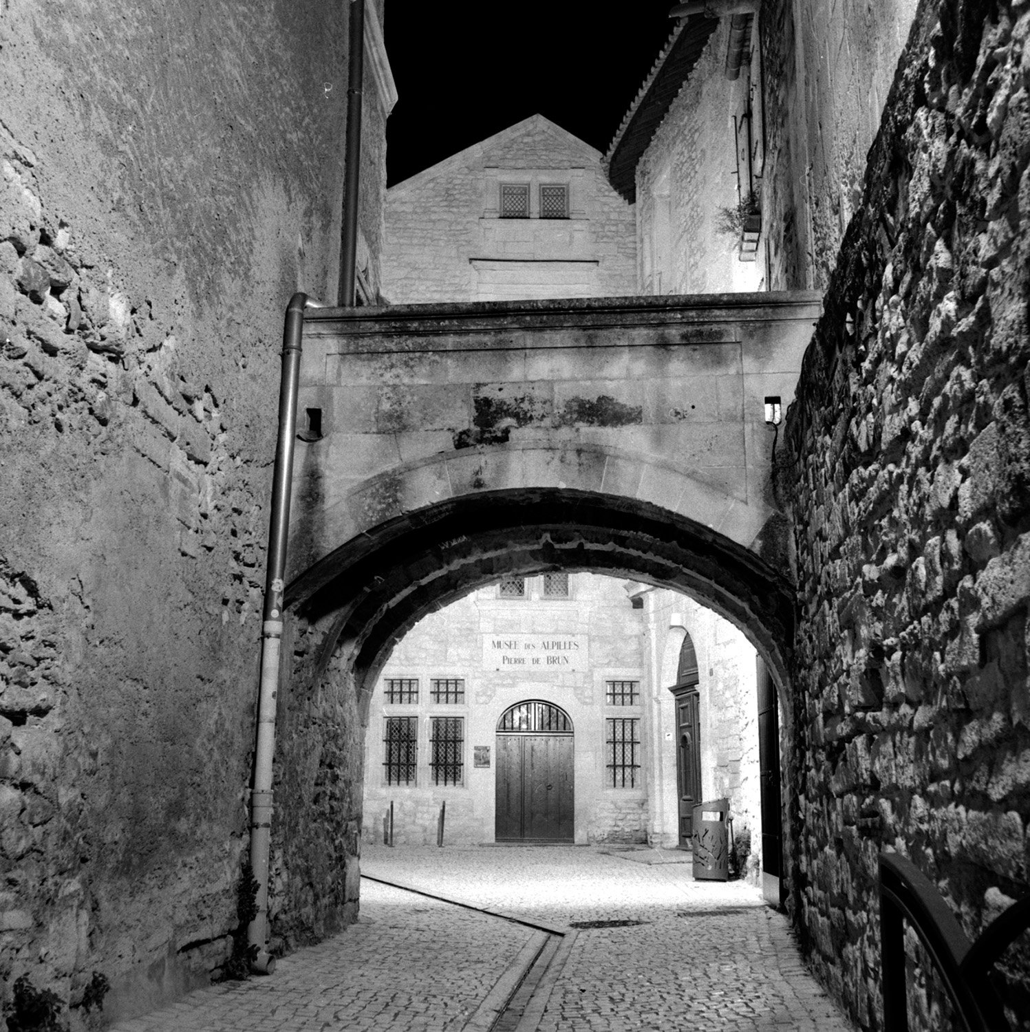 Saint Remy Arch.jpg