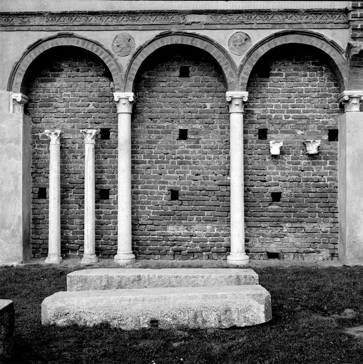 Sforzesco Castle Wall Milan 1.jpg