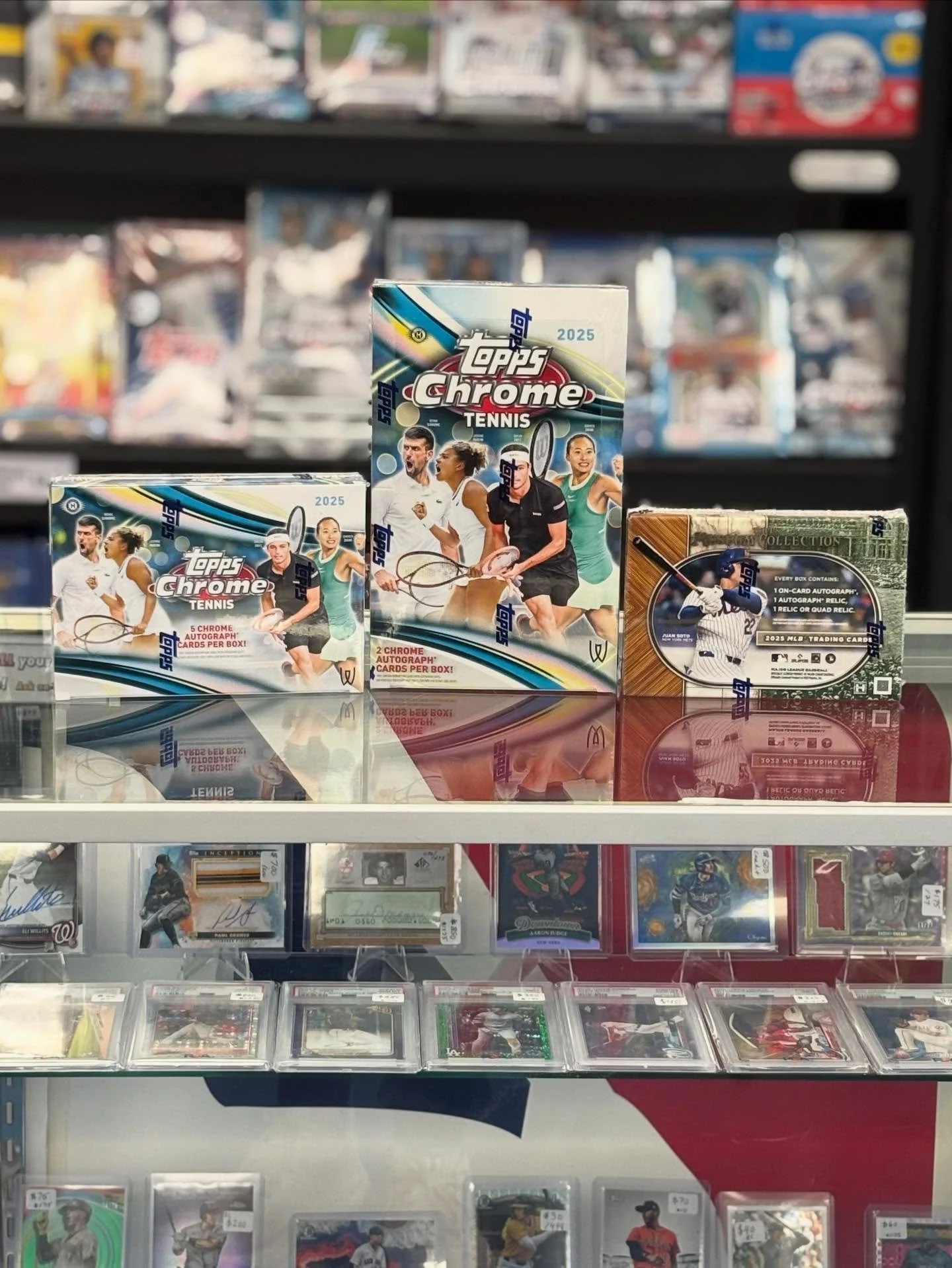 Friday release! 

2025 Topps Chrome Tennis 🎾 
2025 Topps Museum Collection ⚾️ 

Swing by the shop for a box today!