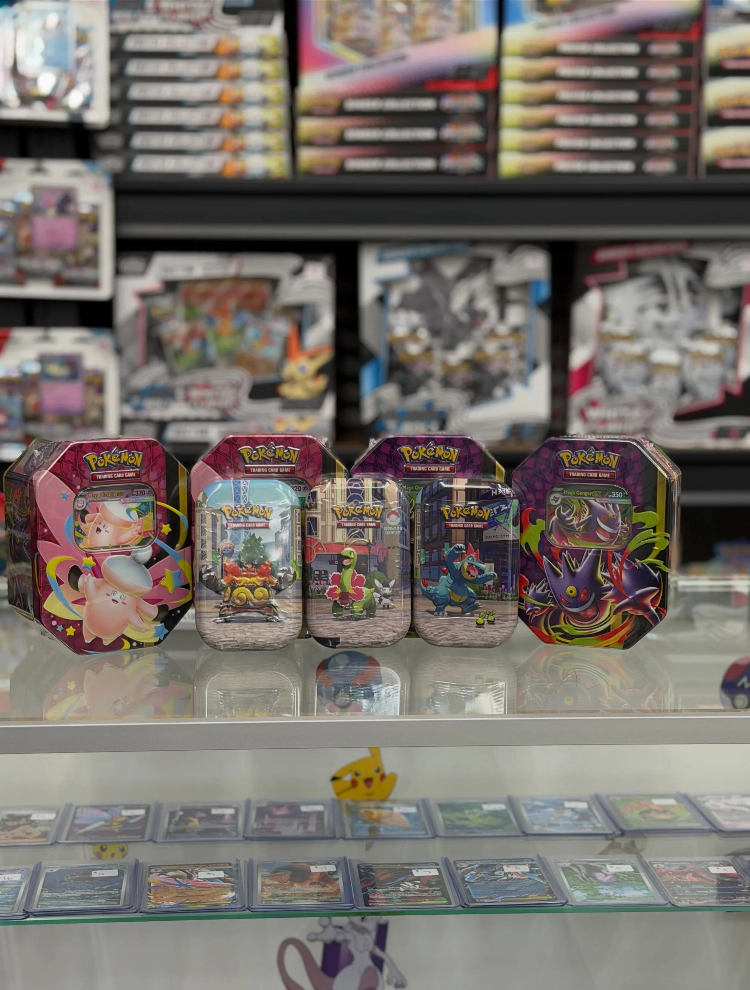 Friday releases! We have 3 new releases today for gaming! 

Yu Gi Oh Battle of Legend Glorious Gallery, Pokemon Lumiose City mini tins and Pokemon Mega Moonlit Tins.
 
Stop by the store today and get your chase cards!