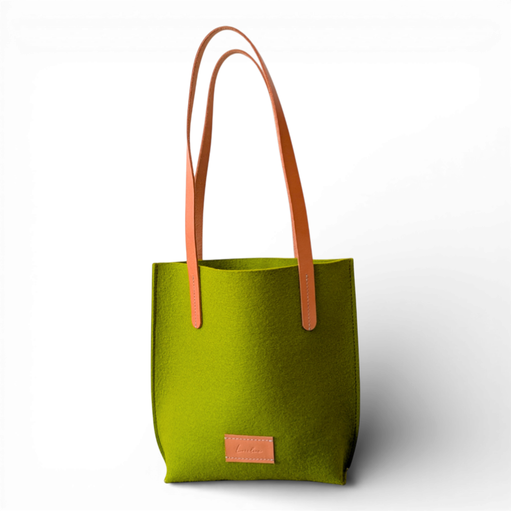 Loveline Felted Wool in Balsam