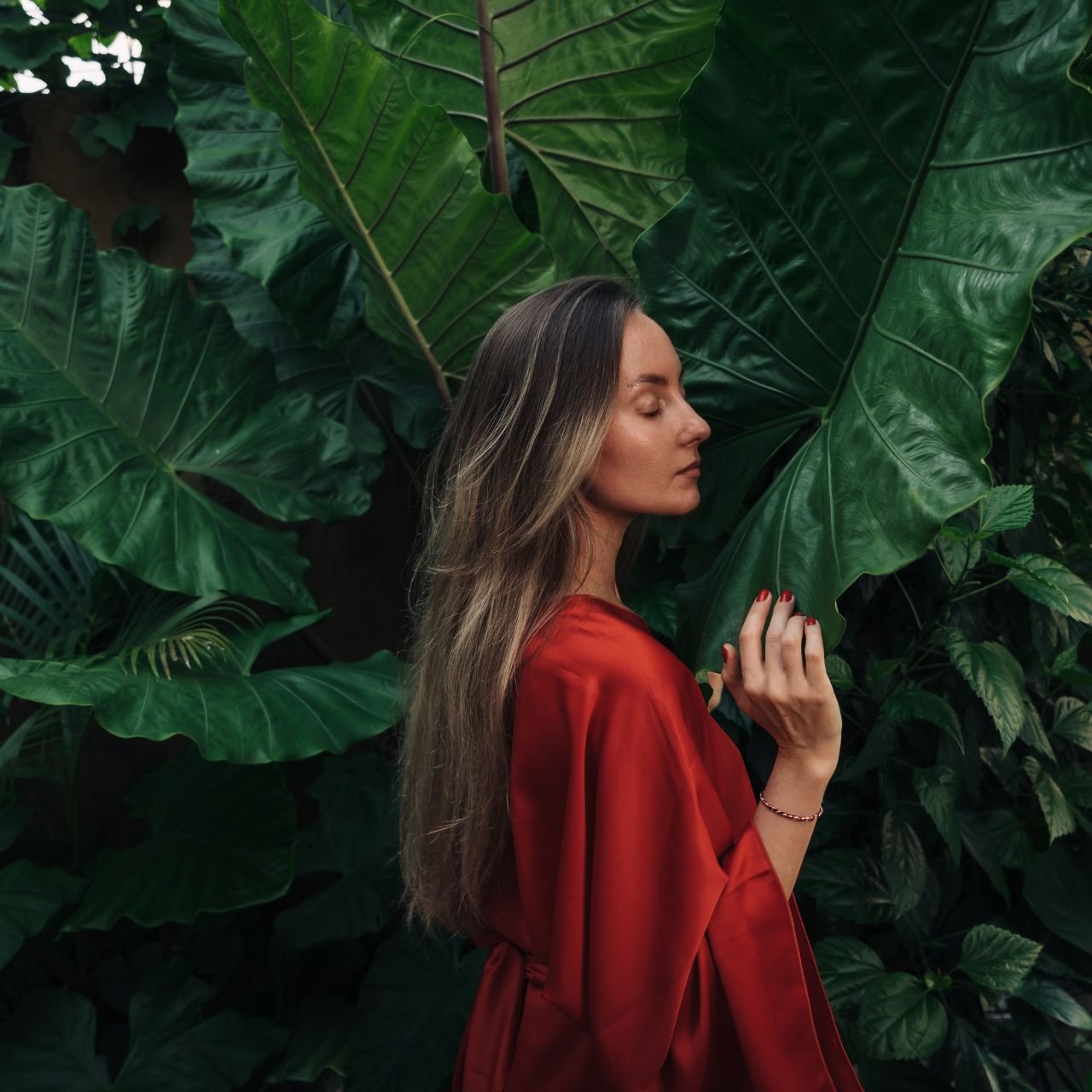 The Inner Advantage: How Intuition Sets High-Achievers Apart in a Noisy World