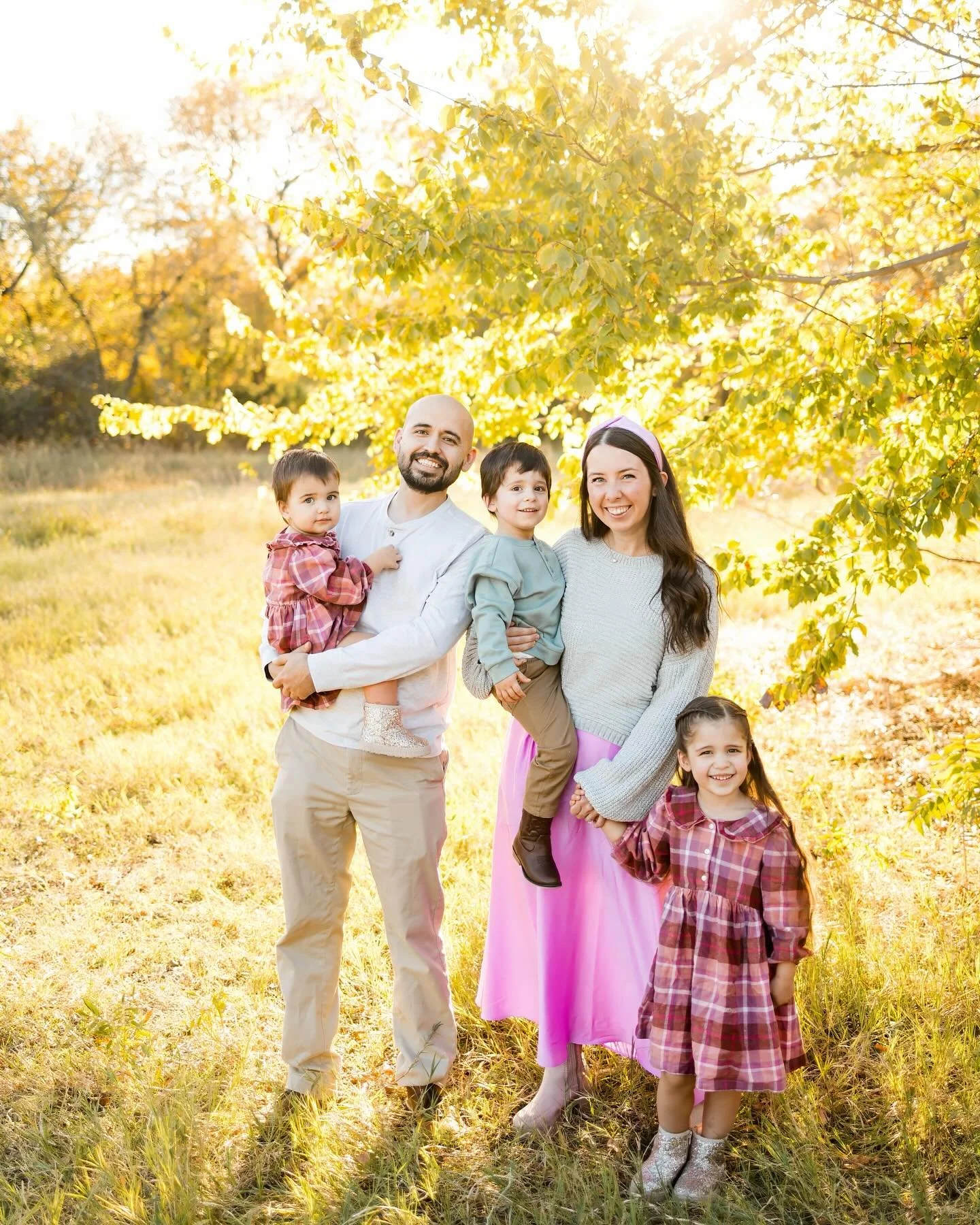 Really digging bold & bright for fall 💕💕💕
.
.
.
#fortworthtexas #fortworthphotographer #fortworthphotography #fortworthfamilyphotographer #fortworthlovelist #fortworthlocal #fortworthlocals #mckinneytexas #dallasfamilyphotographer #dallasfamil