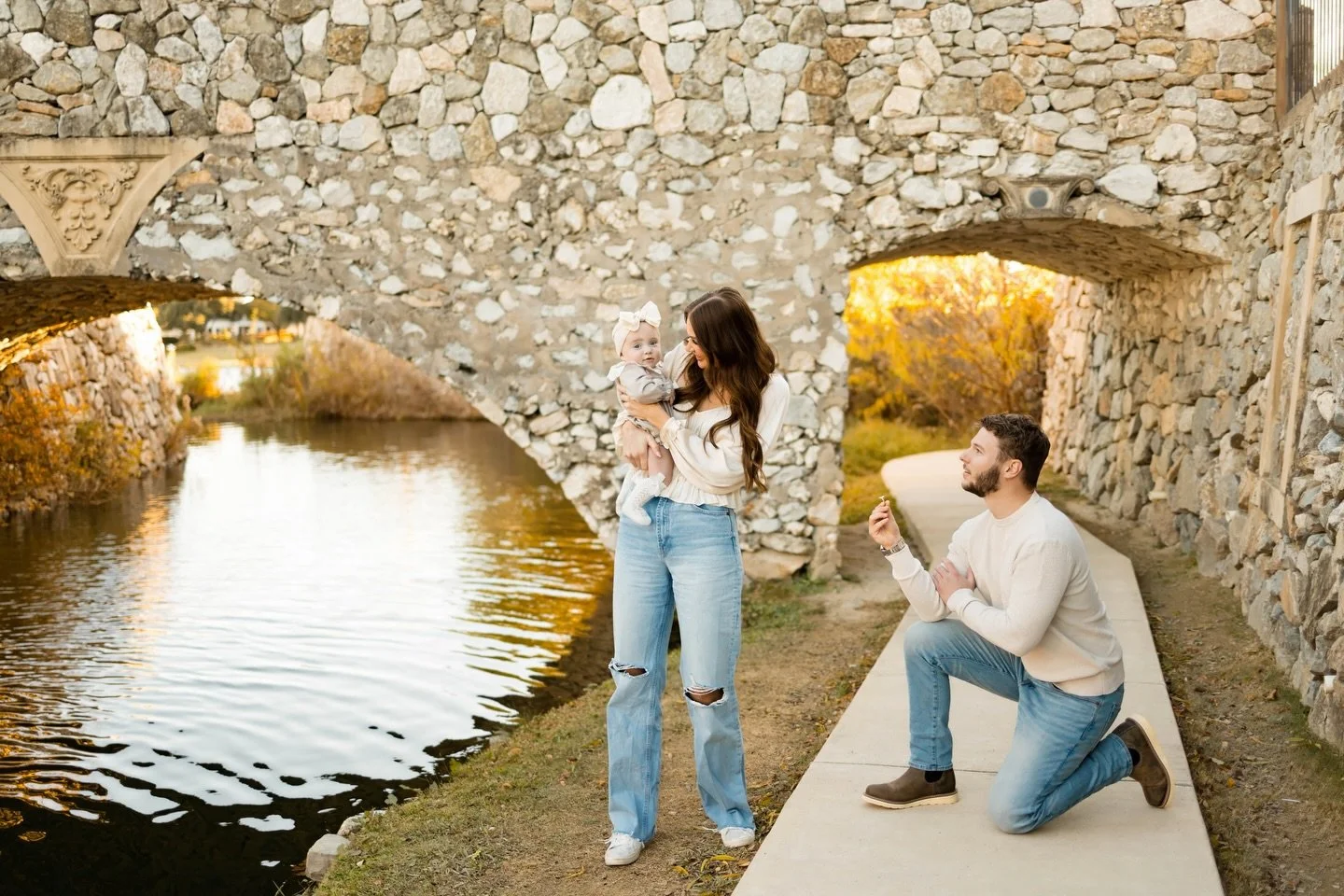 Congrats to Jordan &amp; Heather 🫶🏼!!! I met them at their Christmas mini in November, soon after Jordan contacted me wanting to put together a surprise proposal and I&rsquo;m so happy I got to be a part of such a sweet moment for this family 💕 

