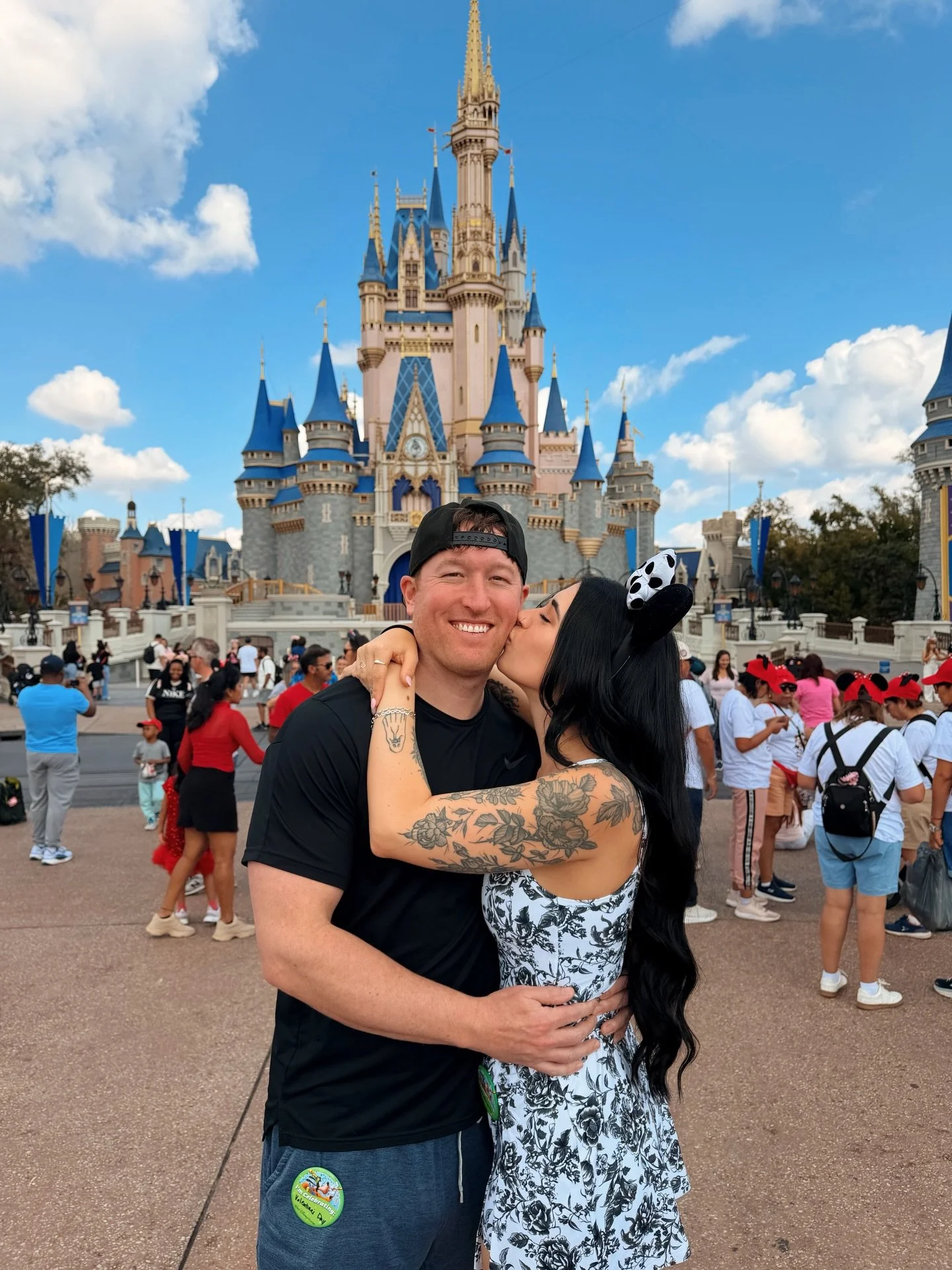 Successfully unplugged for the week! Am coming back into town for 24 hours then it&rsquo;s on to NOLA for a photo workshop 🖤

Spent Valentine&rsquo;s Day with Mickey &amp; friends, then went to Costa Maya, Honduras &amp; Cozumel on our cruise. 

Can