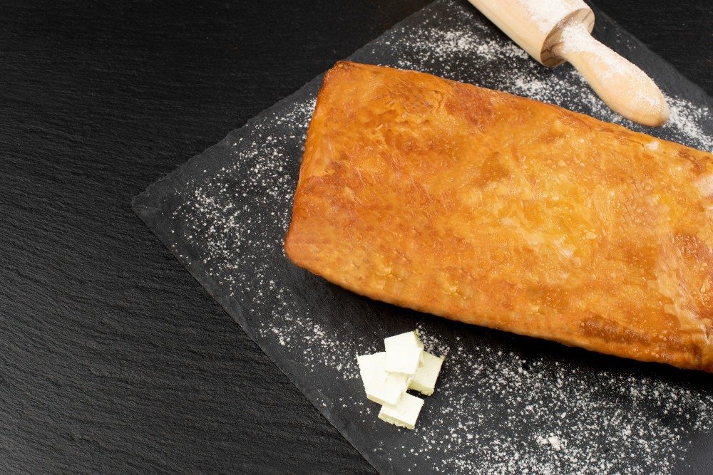 20034.8006-Μπουγάτσα-Θεσσαλονίκης-με-τυρί (1).jpg