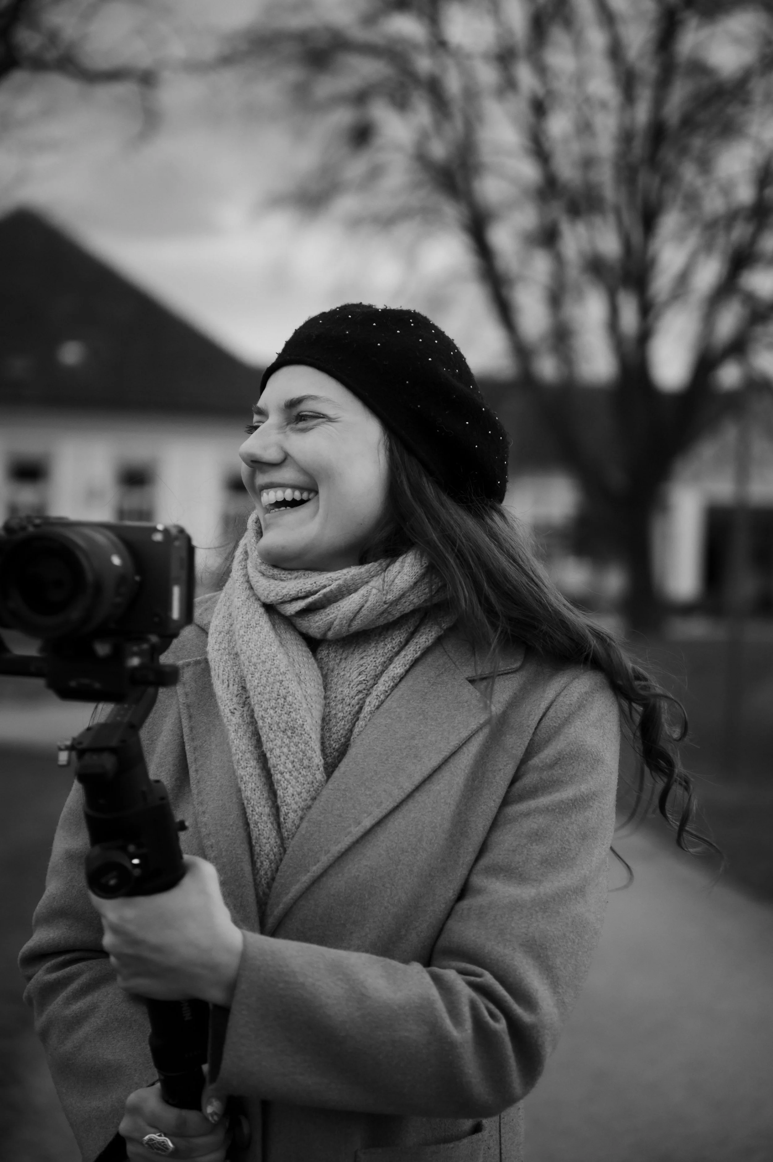 Unternehmensfilm Drehtag – Videografin Cosma Krause bei Firmenproduktion Wien