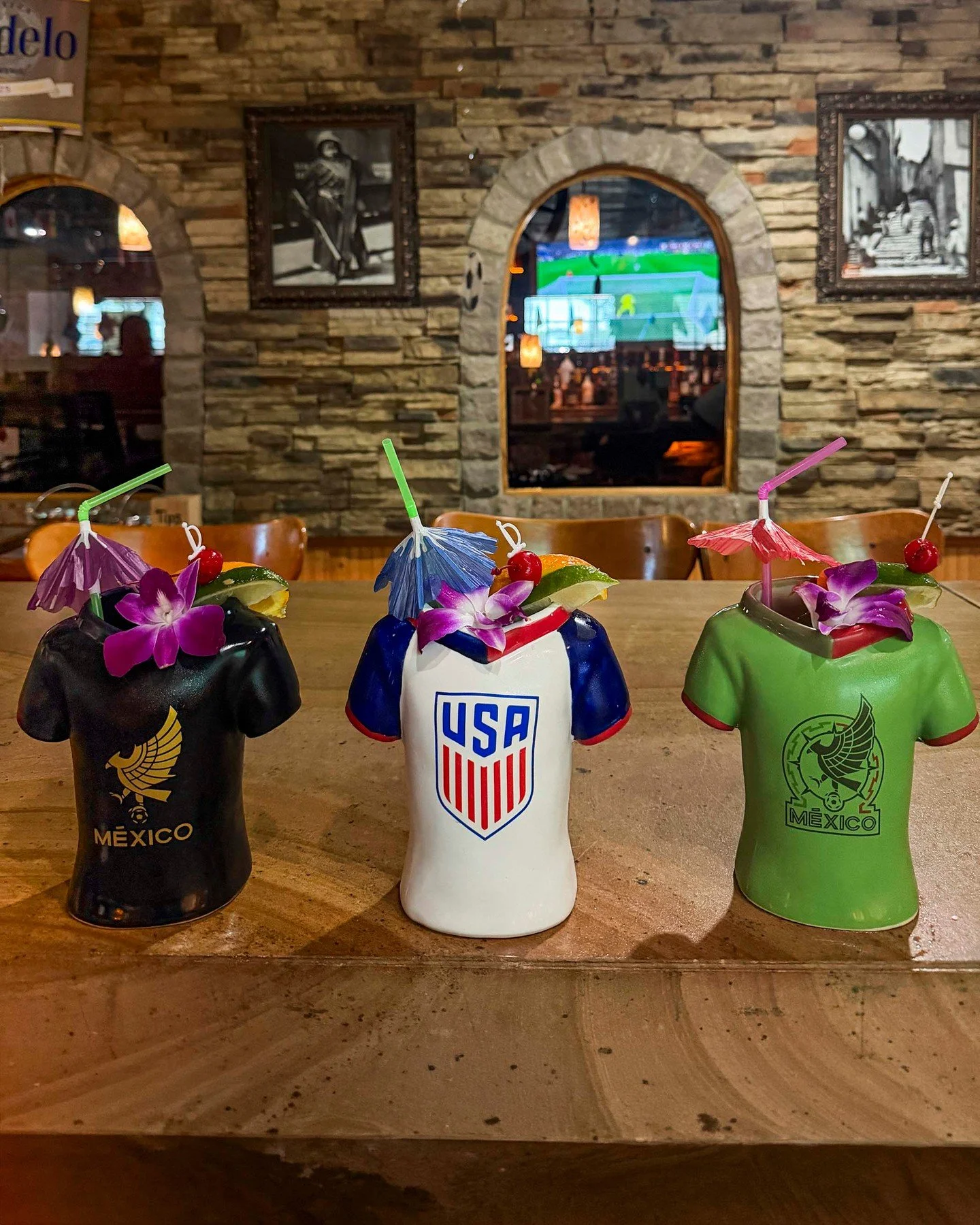 ⚽ Pick your team. We'll handle the margaritas!

Join us at San Felipe for all the tournament action and enjoy our jumbo margaritas served in special team themed cups! 🍹

Who are you cheering for? 👀