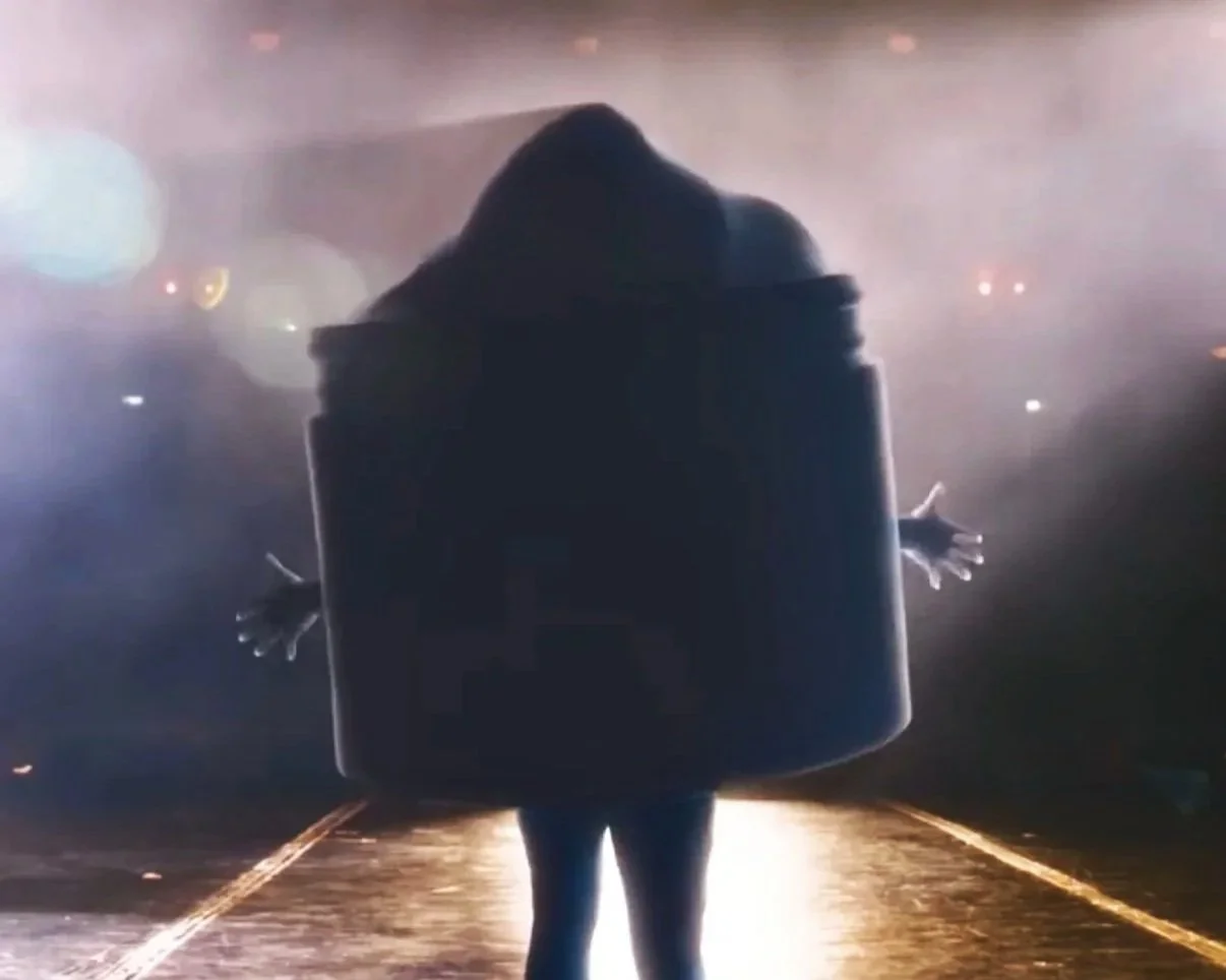 Kiehl's – Ultra Body Costume Promo