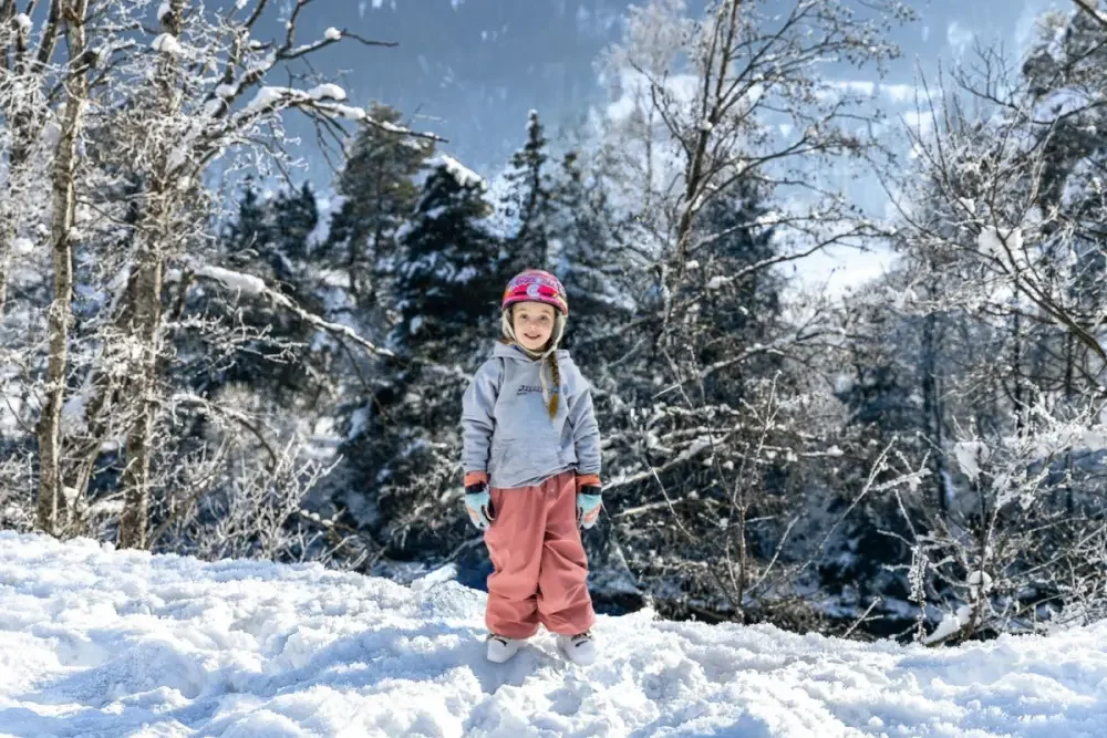 Girls Baggy Snow Pants Coral.webp