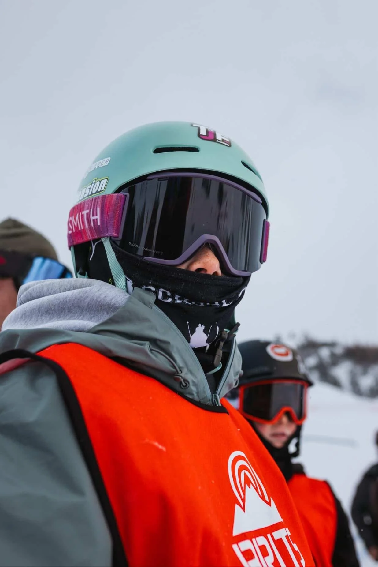 SnowRipper Team member Woody at the Brits contest with his baggy snow pants