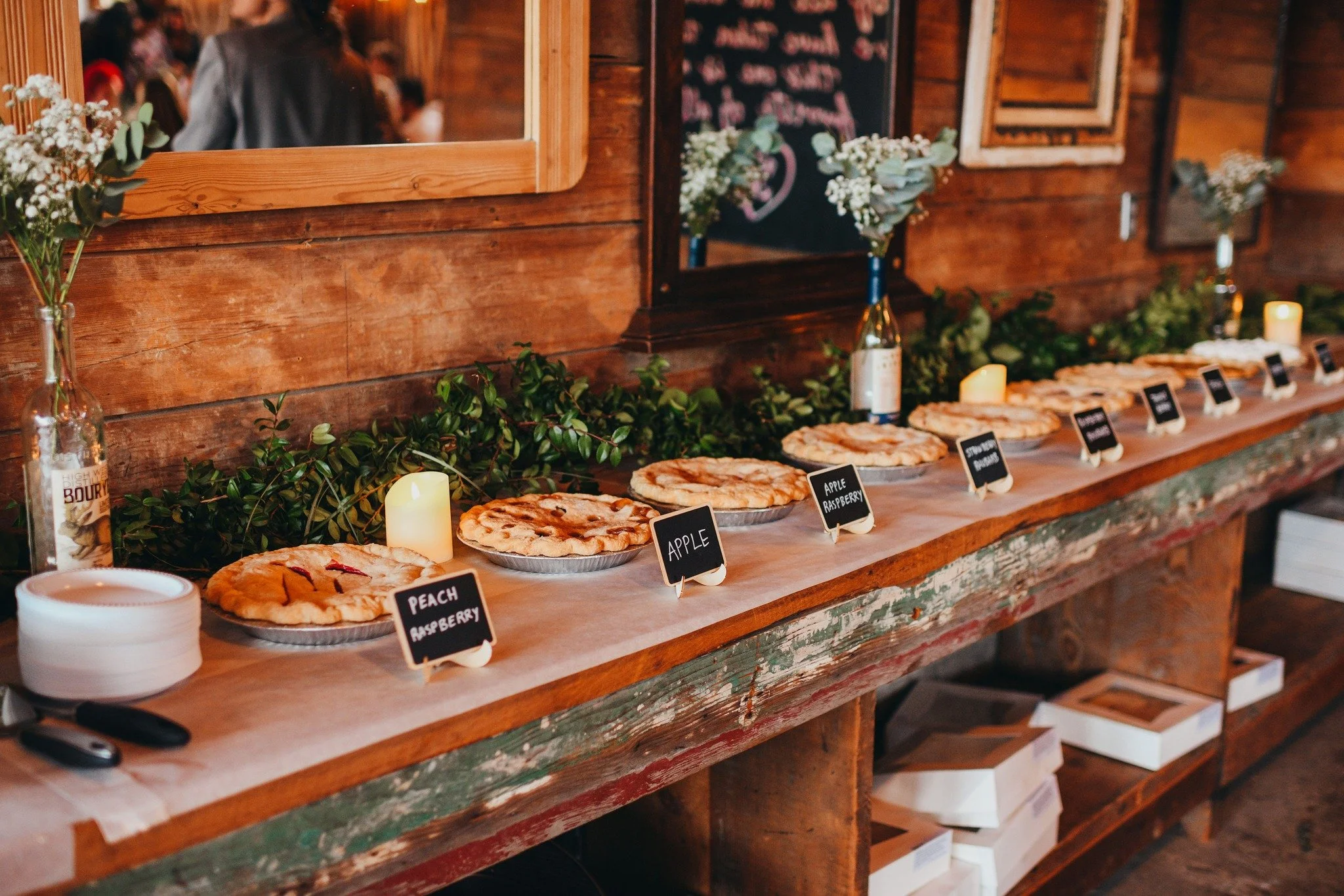Who says wedding dessert has to be cake? K+R treated their guests to a full pie buffet . Flaky crusts, fresh fruit, and a little something for every sweet tooth.

It&rsquo;s cozy, it&rsquo;s delicious, and it&rsquo;s the perfect way to end a farm wed