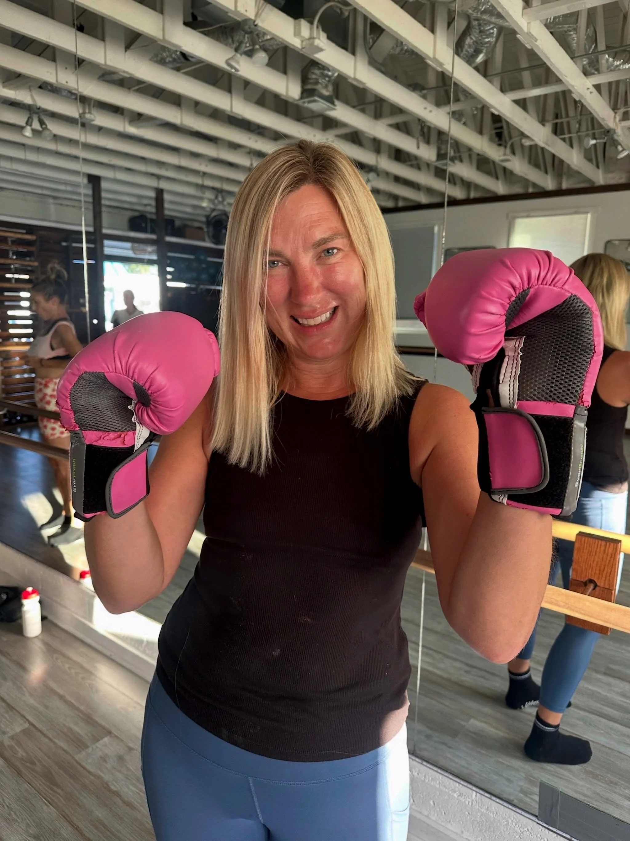 Our next Breast Cancer Survivor: ✨April 💖

Thank you Broni and team for helping me improve my mental and physical health ☀️
Ten months ago I fell in love with Therapy Social Fitness and now I&rsquo;m obsessed.  Therapy makes me feel strong, capable 
