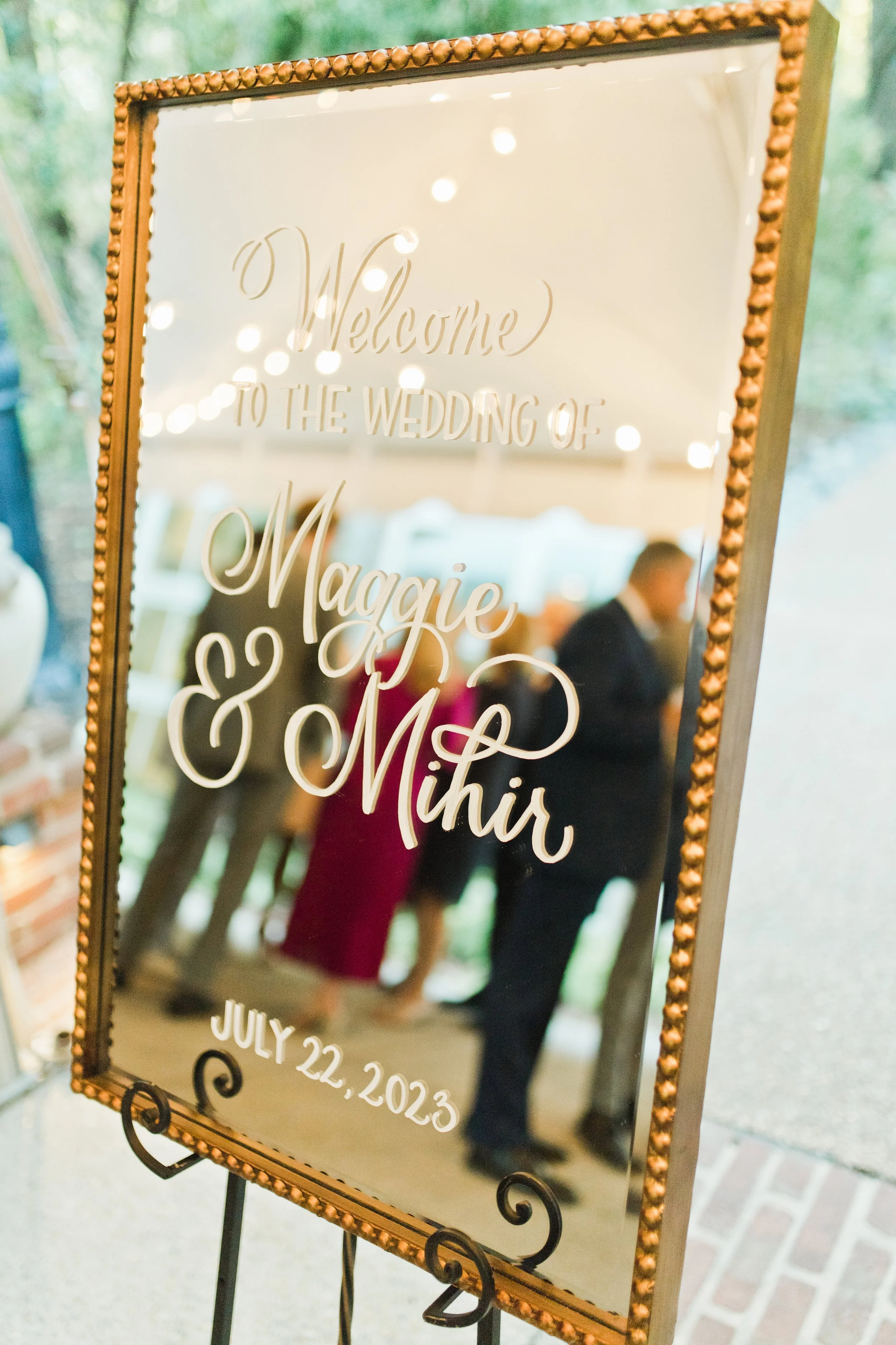 Maggie & Mihir - 15 Reception Details - Wedding - Elizabeth Hoard Photography (19 of 49).jpg