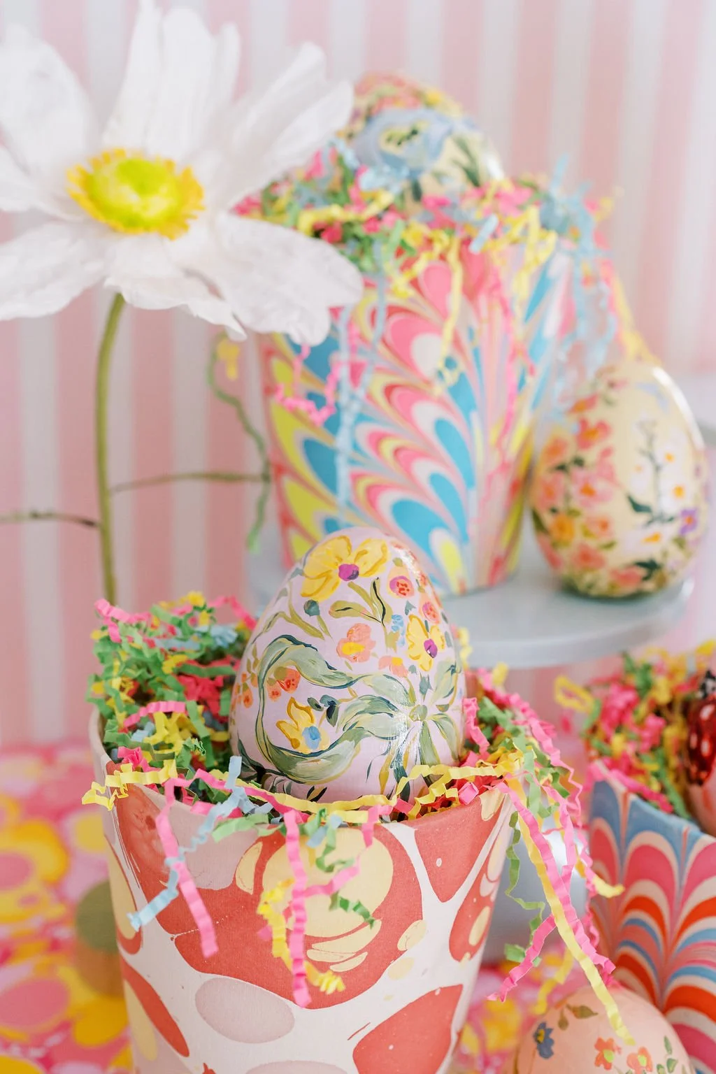 Nina Rosner for Fête Papier Egg No. 17