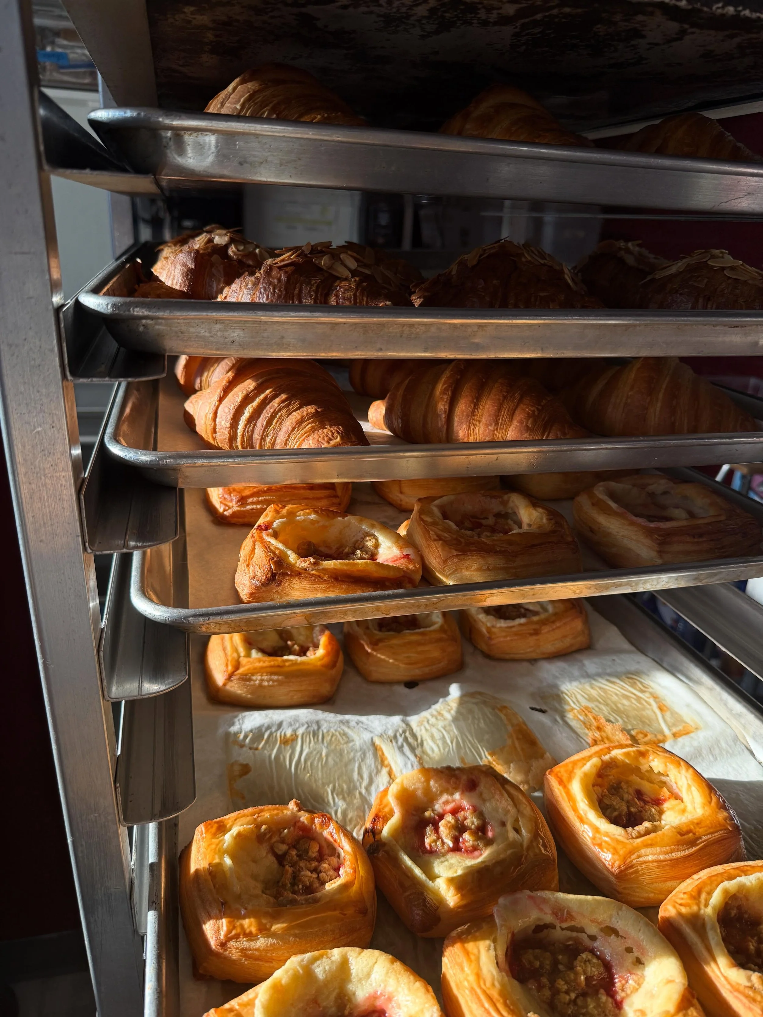 Pastries in the morning sun 🌅🌞🥐🌆

Last weekend to try our May specials before we transition to the June menu!! 

P.s. BEC breakfast croissant will stay on the menu for June ;)