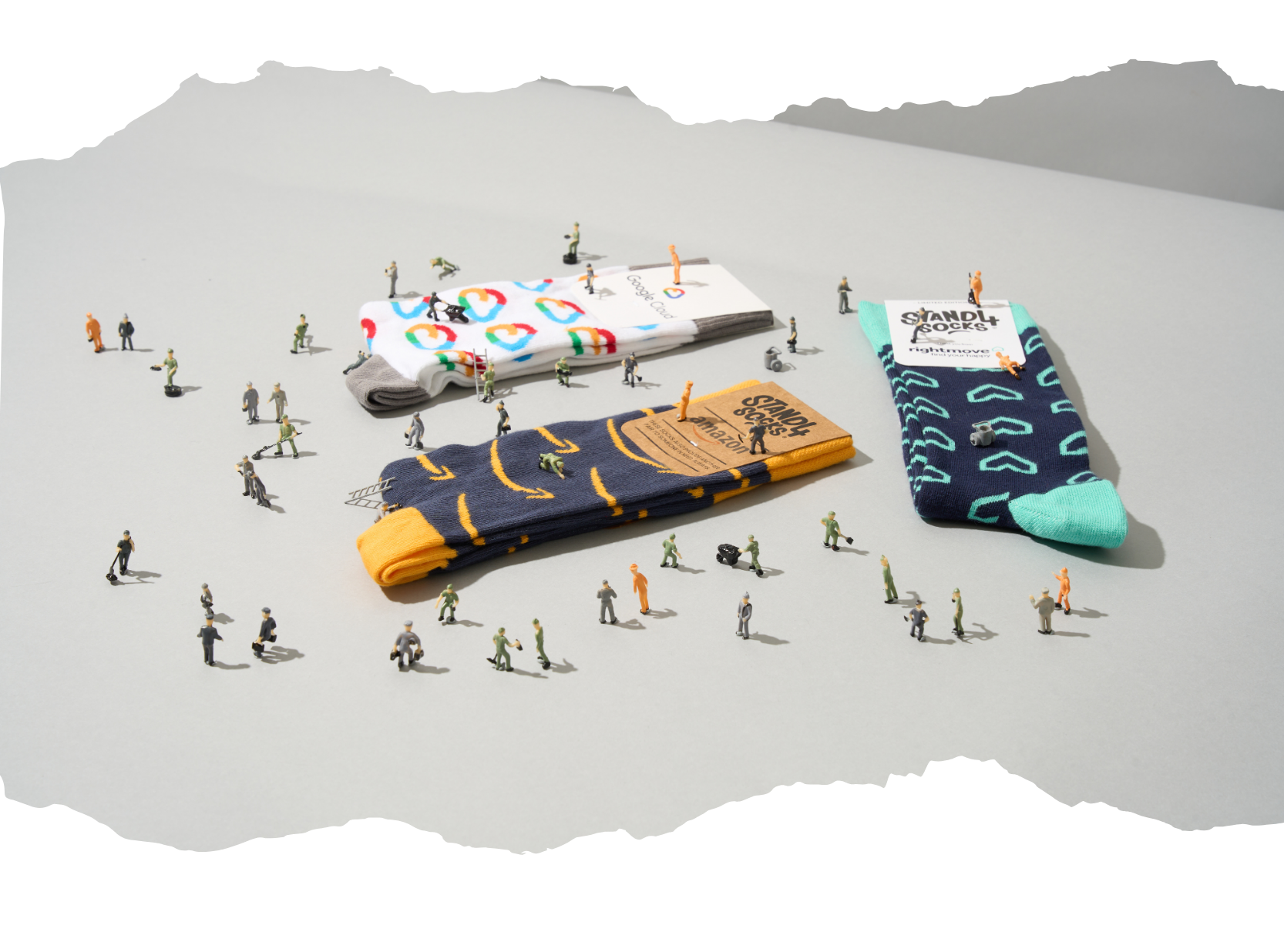 The Premium Standard of B2B Gifting: Why Heritage Beats Swag