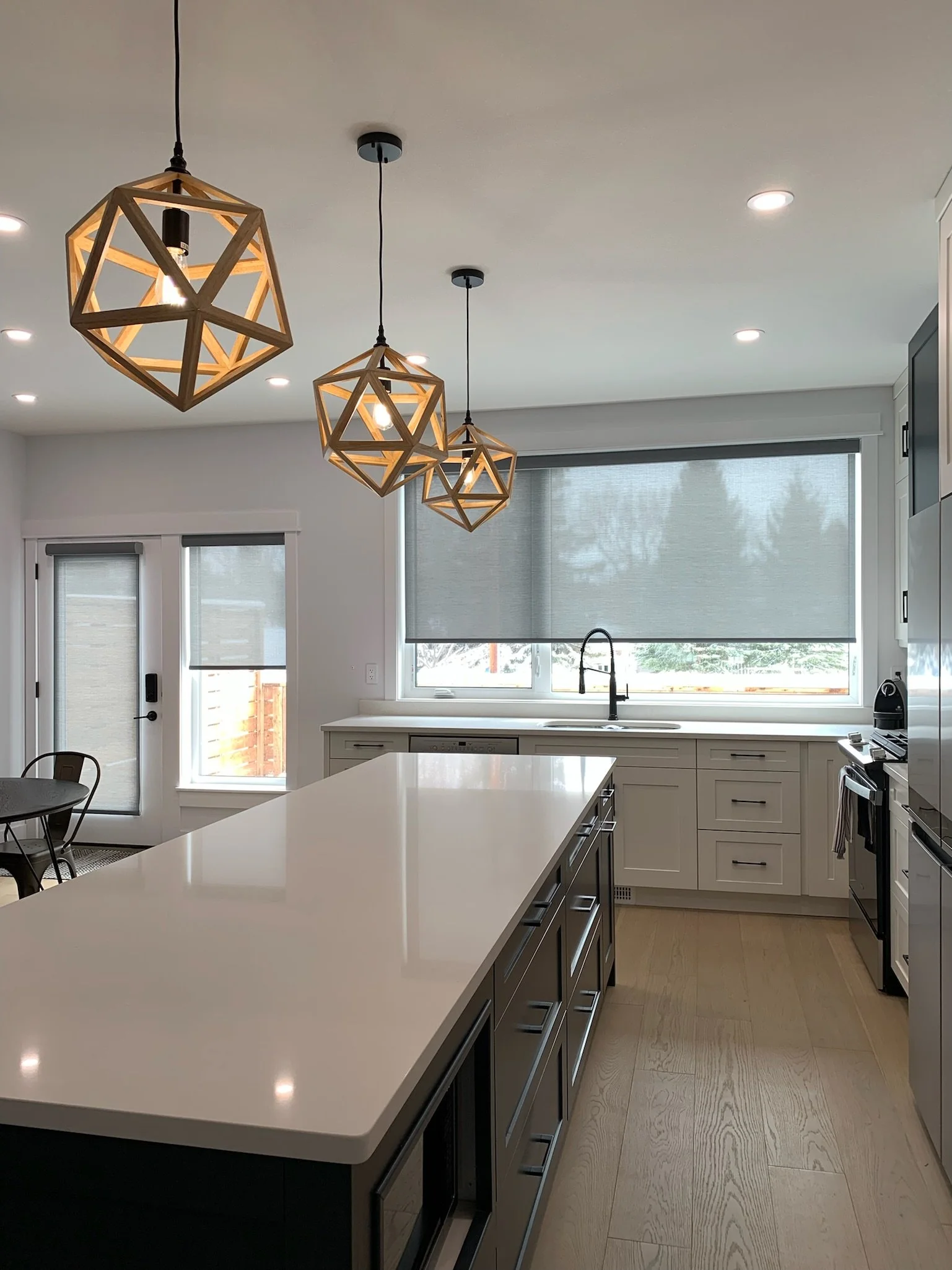 kitchen roller blind.jpg