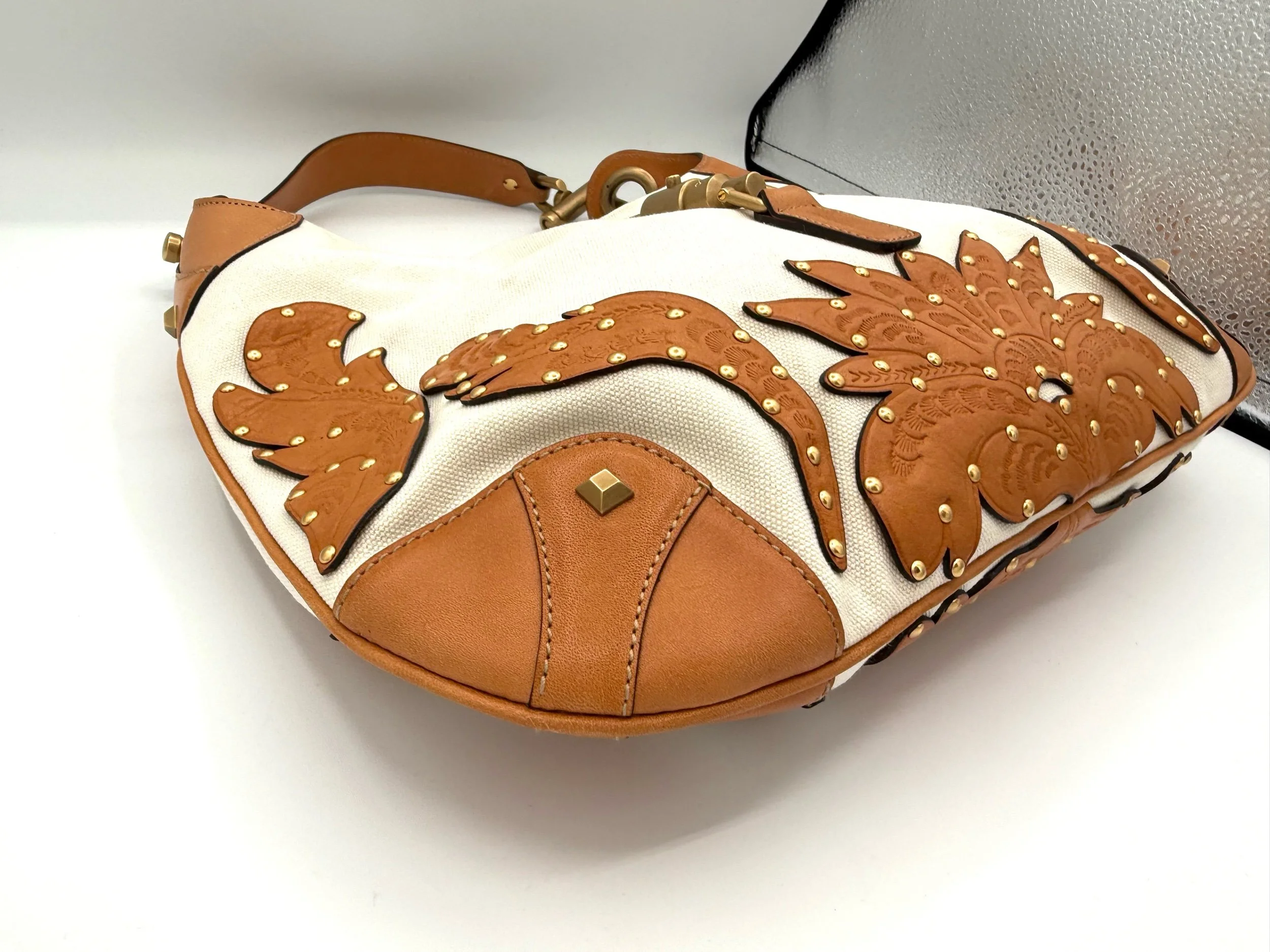 Gucci Western Horsebit Jackie Bag Side