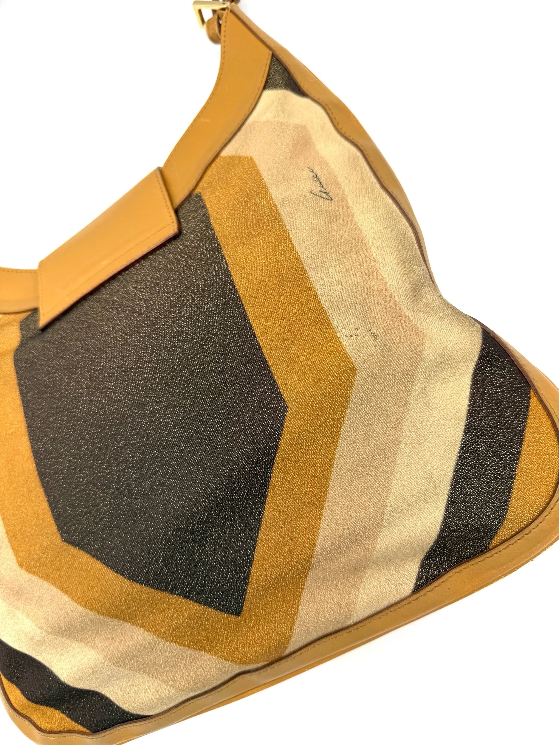 Gucci Jackie Bag Back