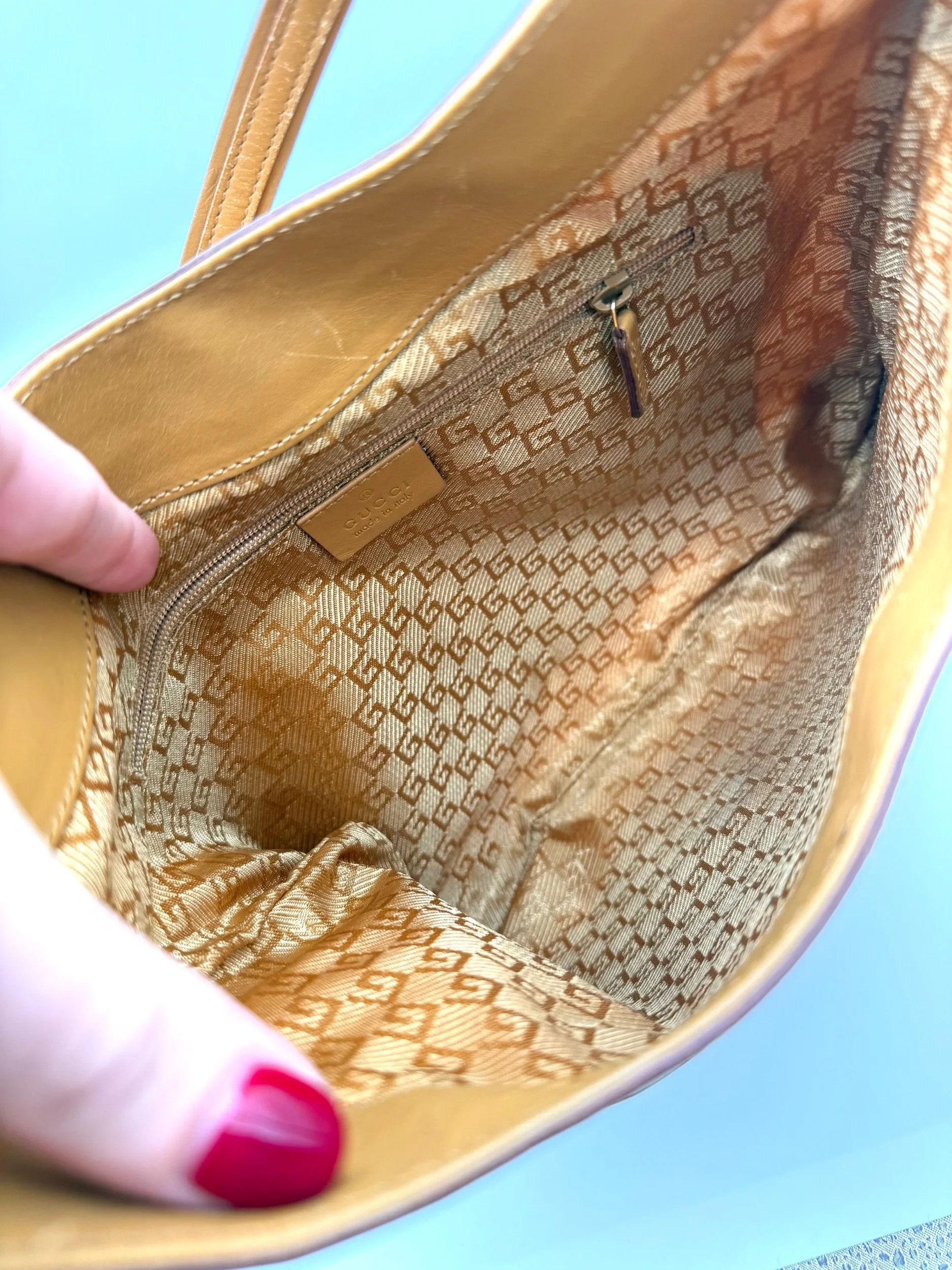 Gucci Jackie Bag Interior