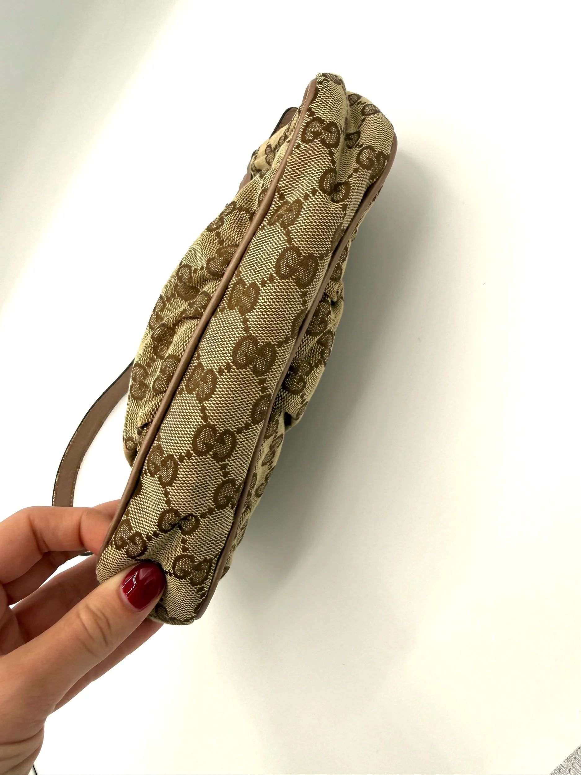 Gucci Pochette Bottom