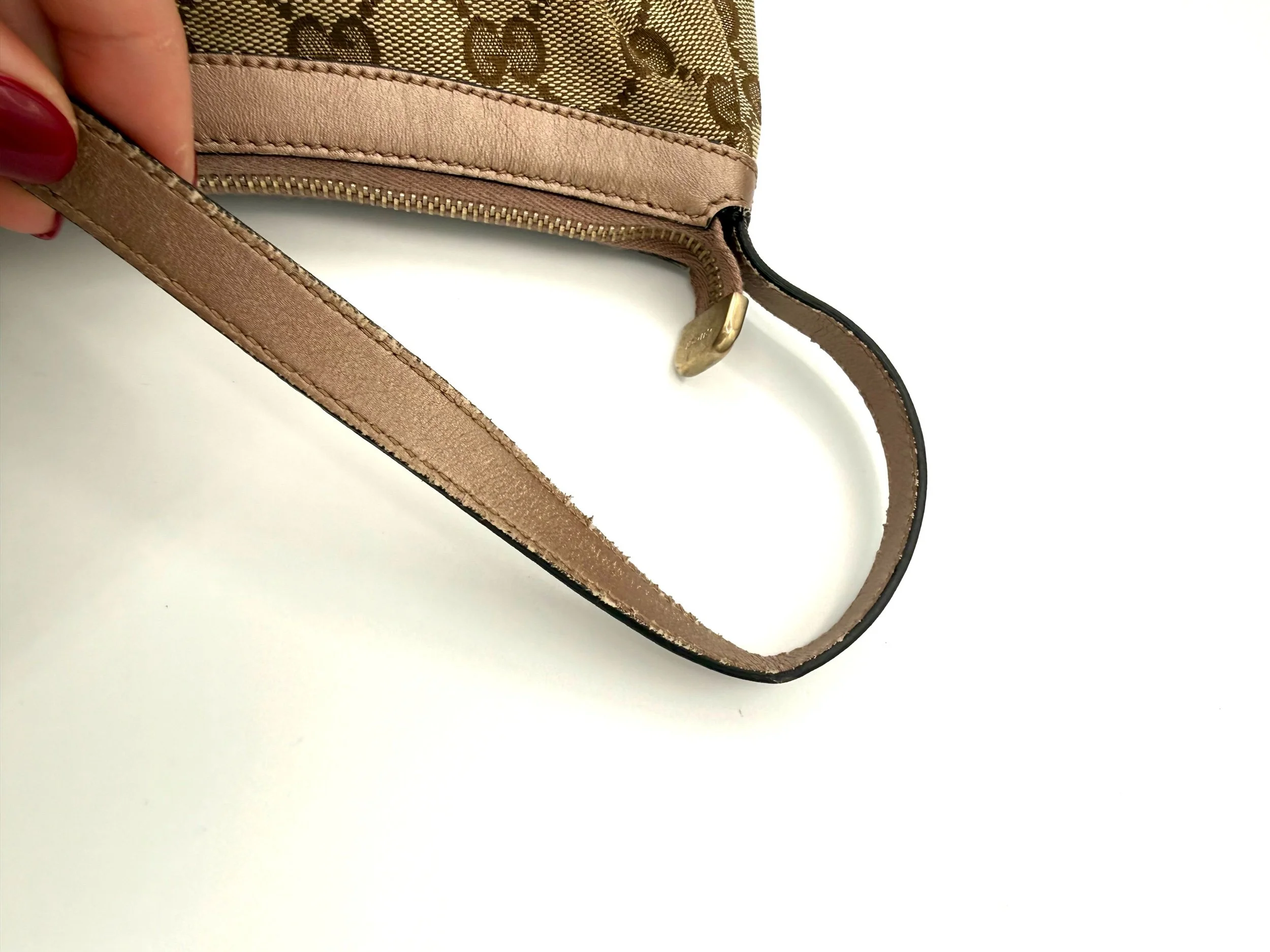 Gucci Pochette Strap