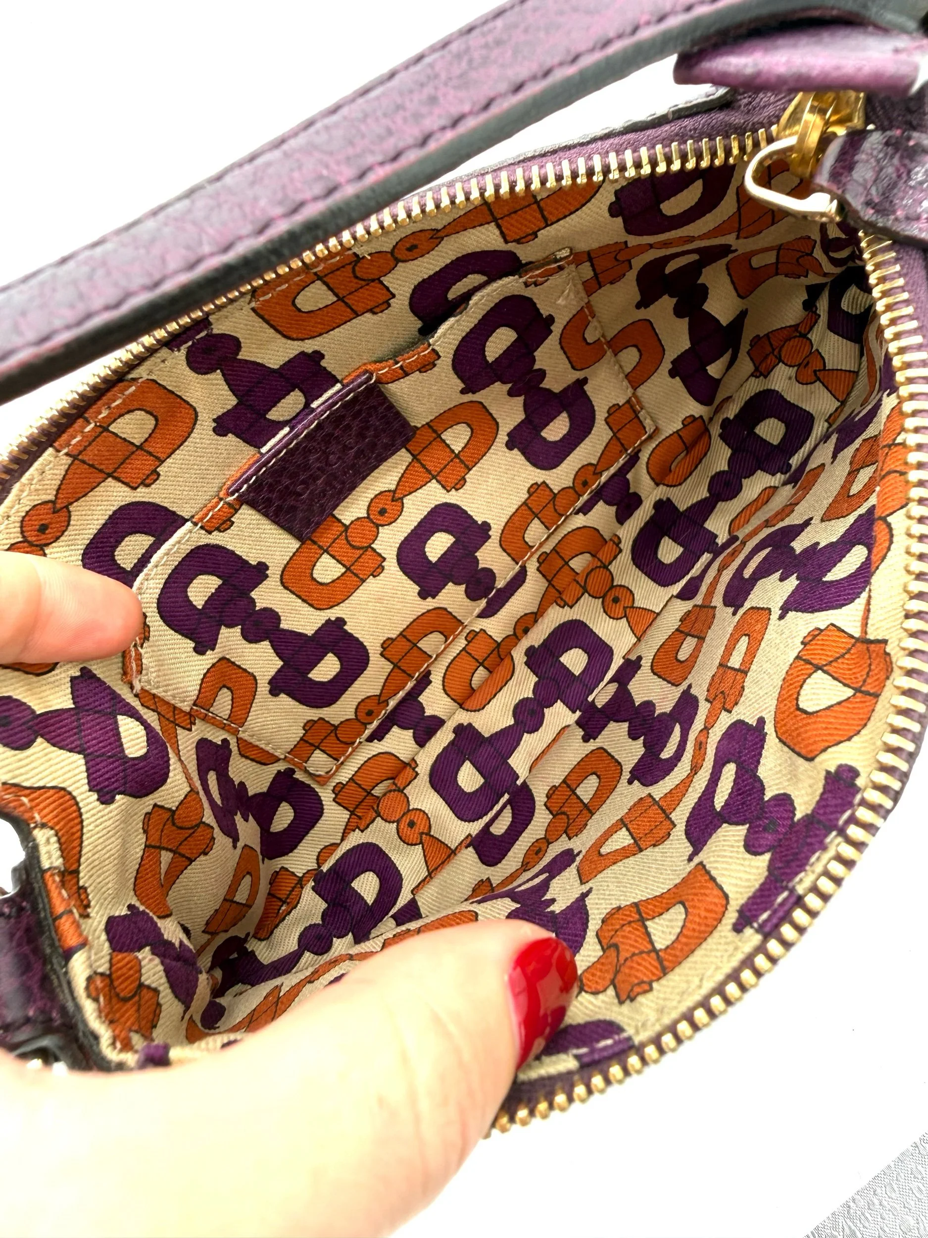 Gucci Purple Horsebit Hasler Bag Interior