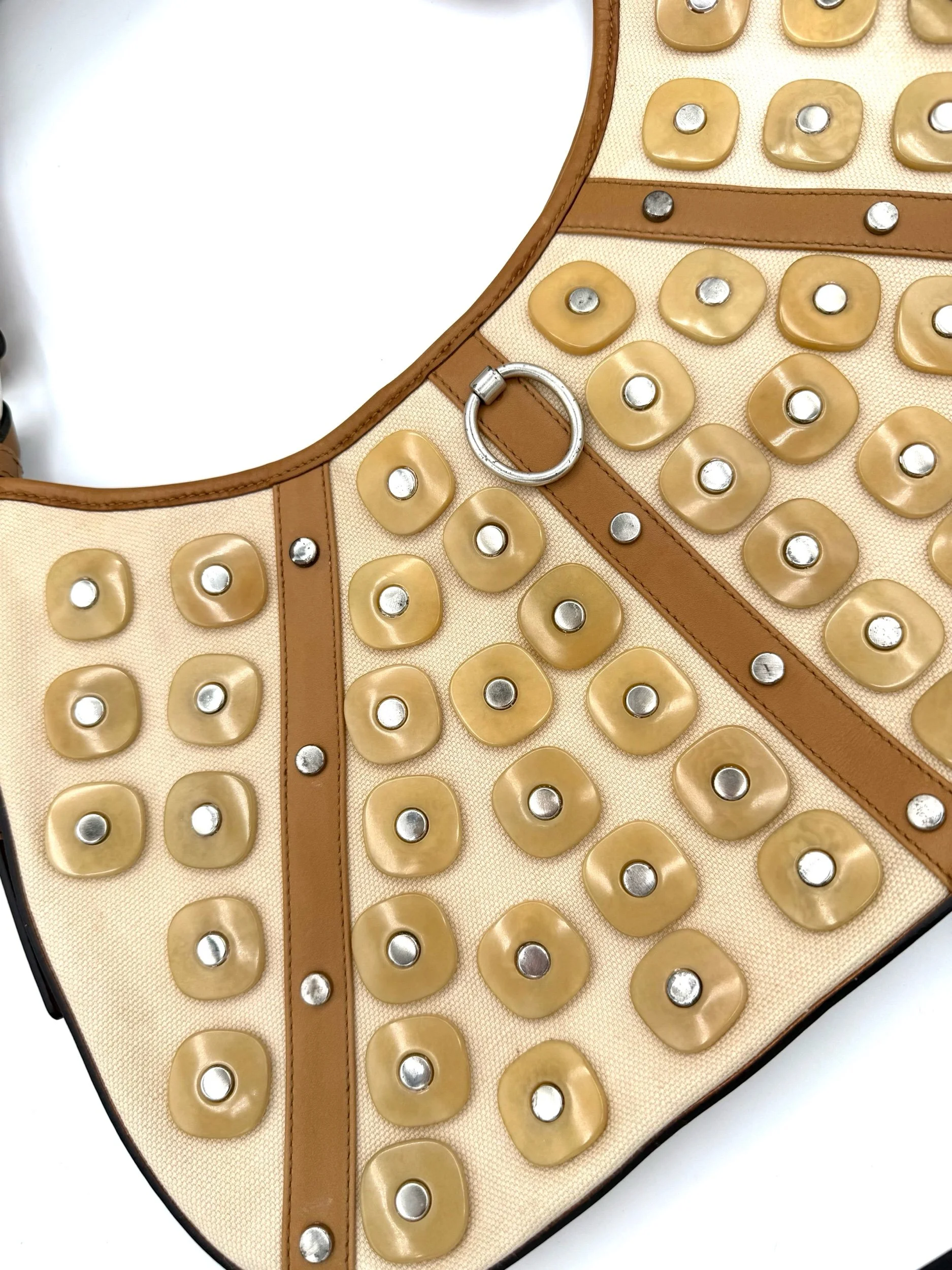 YSL Saint Laurent Grommet Mombasa Zoom