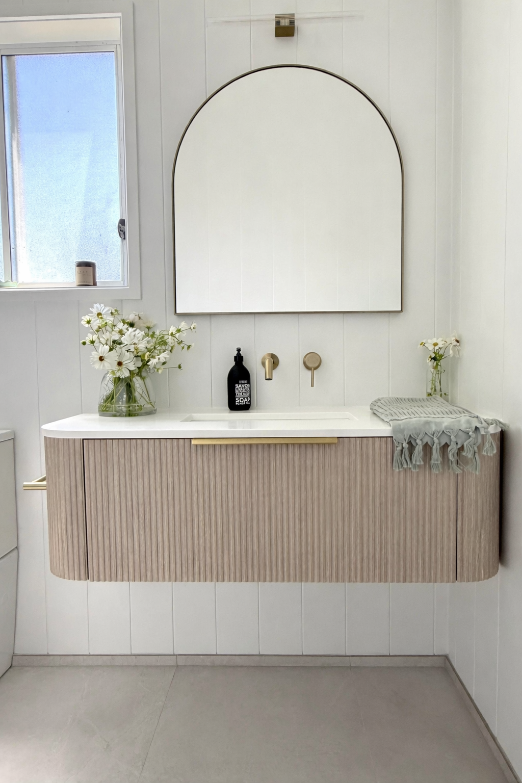 ChatGPT Image Jan 8, 2026, 04_33_38 PM.png