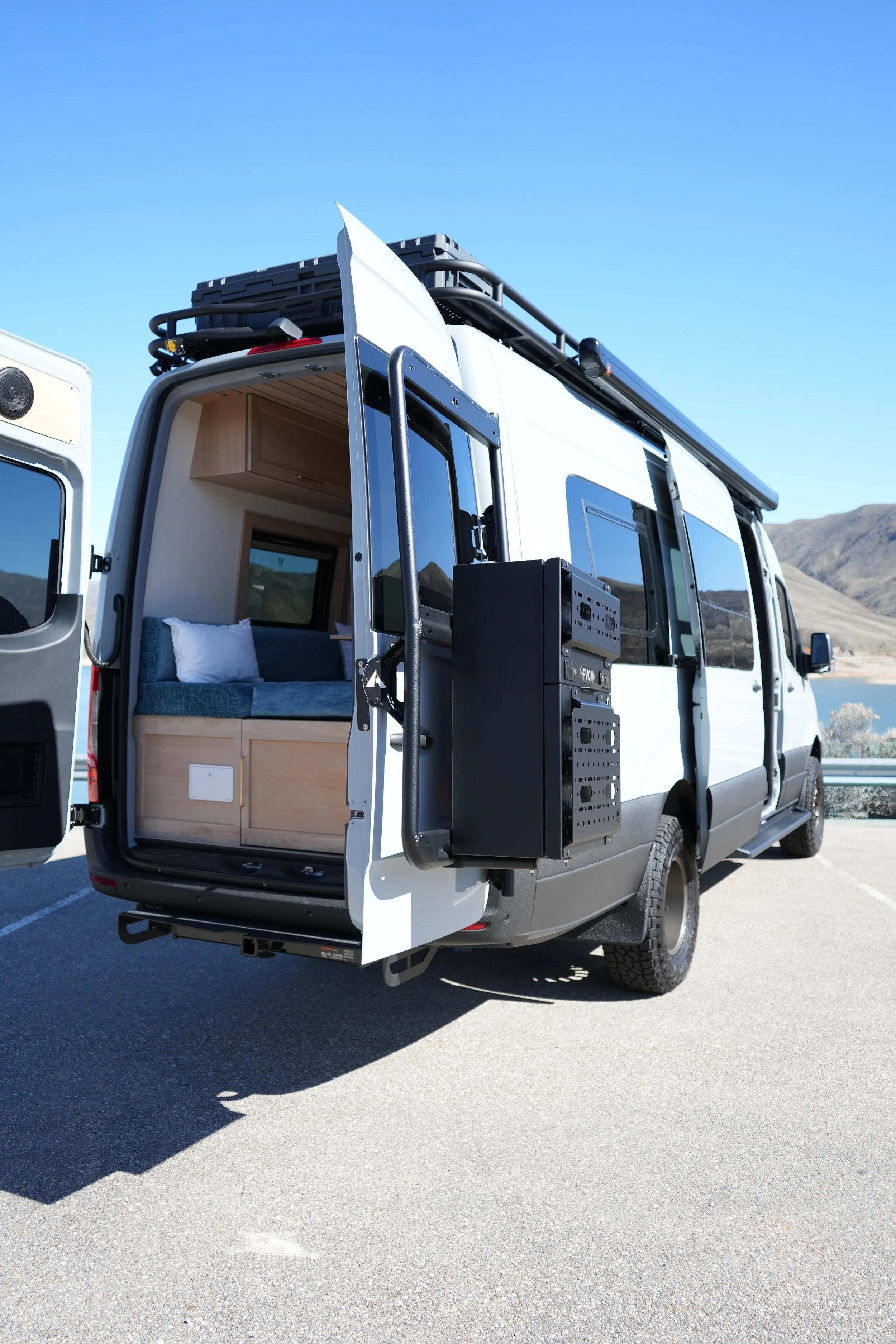 Custom Crafted Vans Family Van 55-2.JPG