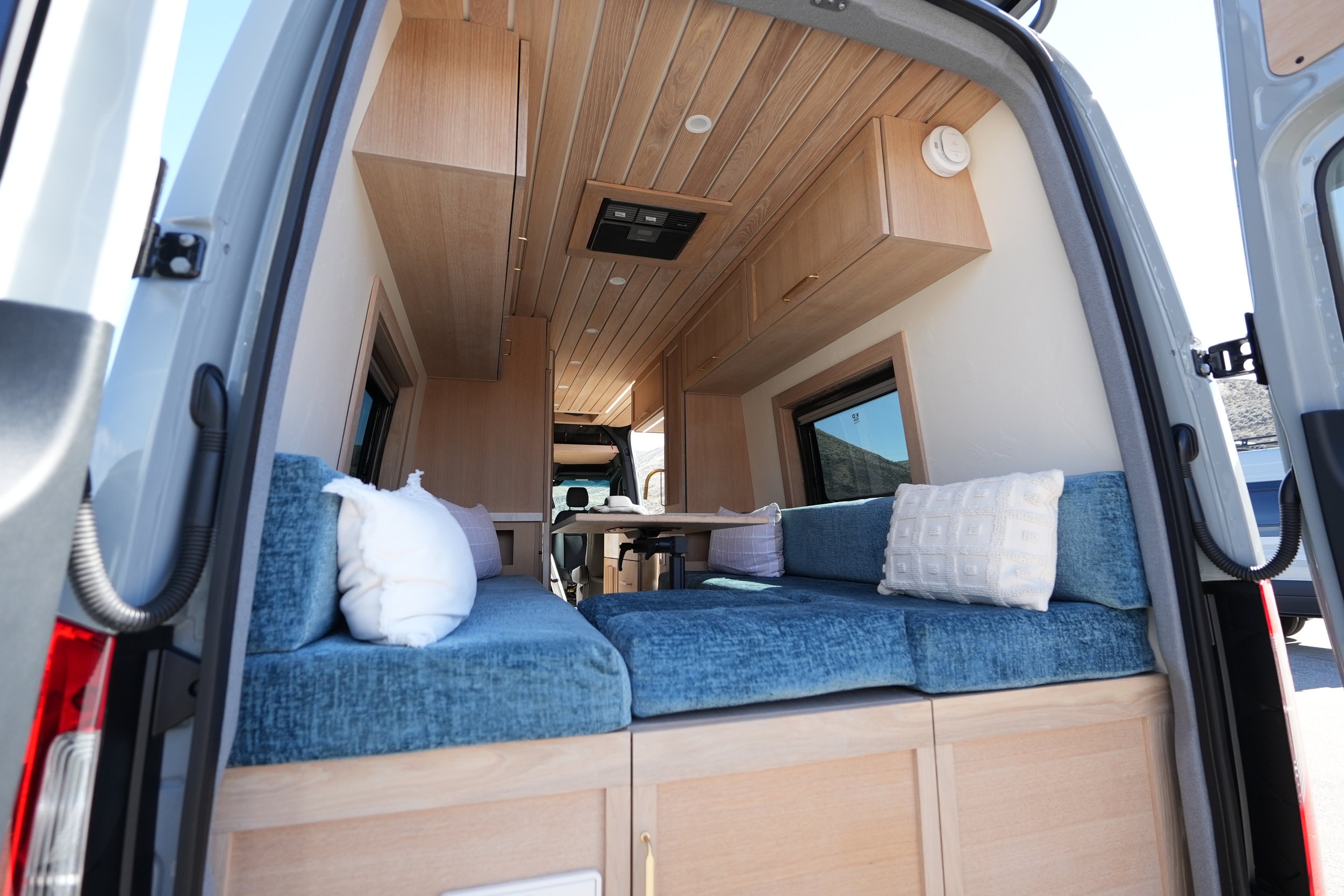 Custom Crafted Vans Family Van 55-13.JPG