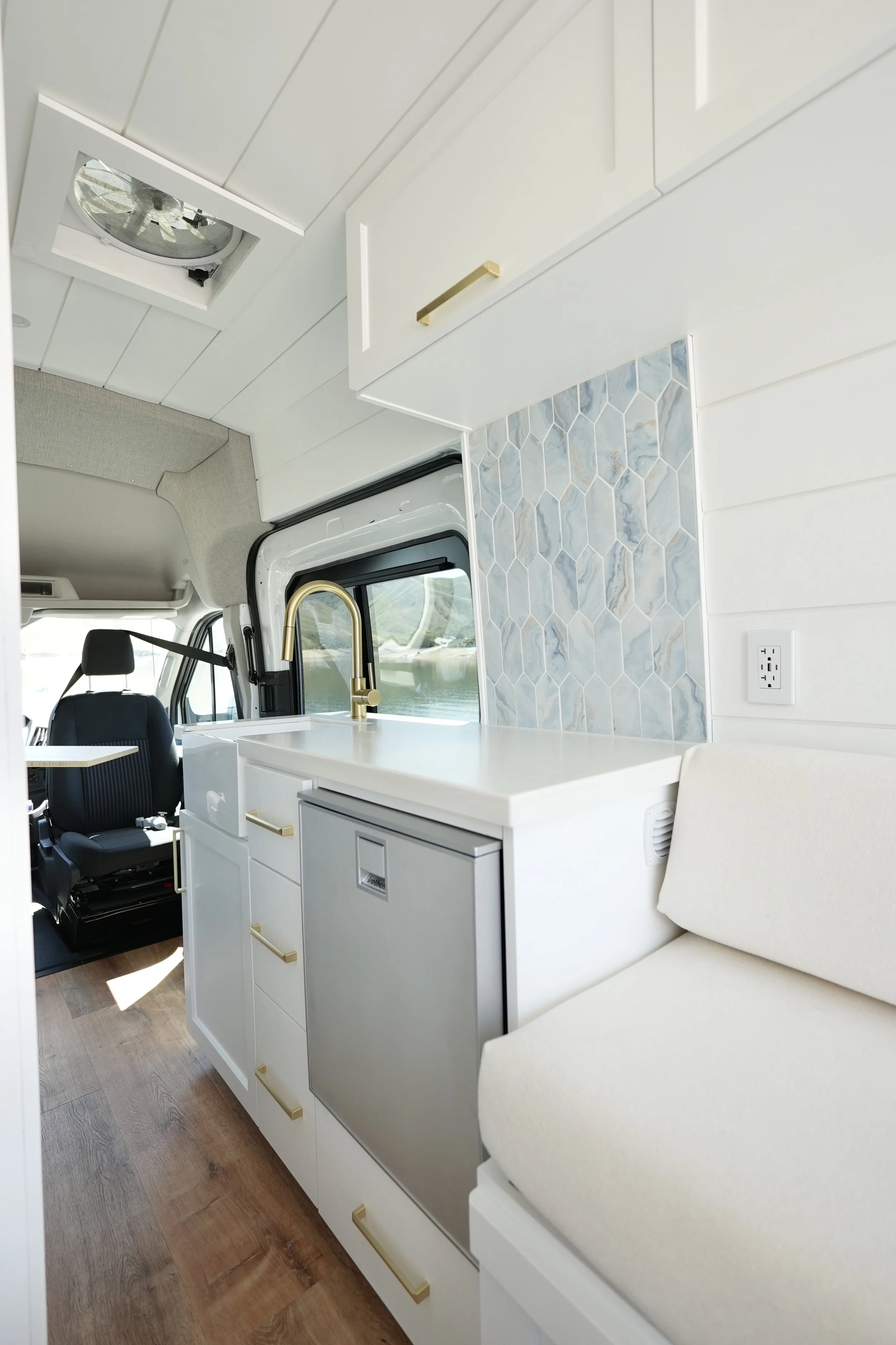 VAN BUILD #47 — Custom Crafted Vans