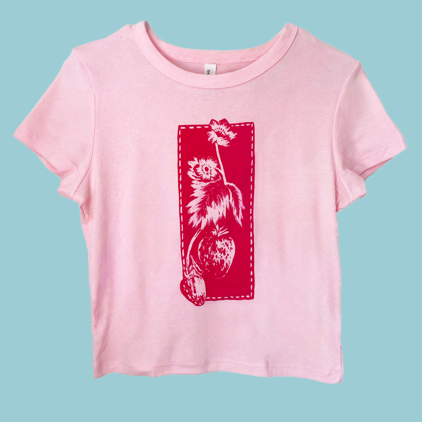 redonpinkstrawberryshirtweb.png