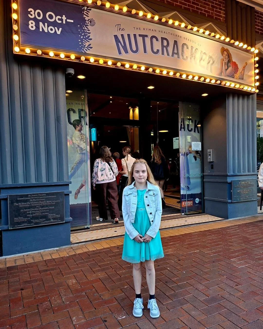 Student Spotlight! 🌟

Do you remember the colouring in competition from @nzballet we shared in the school holidays? One of our junior students entered&hellip; and won! 

Here&rsquo;s Olivia at the St James Theatre in Wellington - she received free t