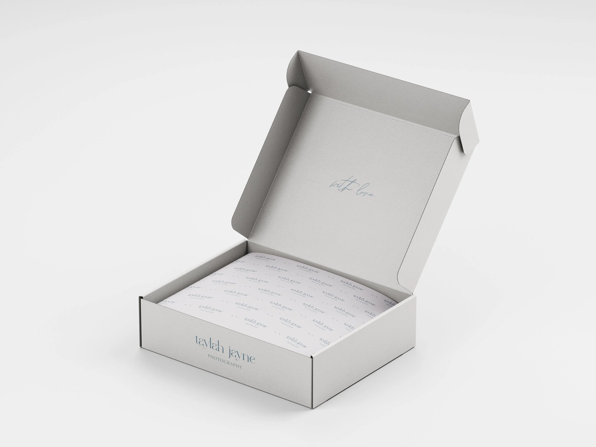 Mailer Box Mockup.jpg