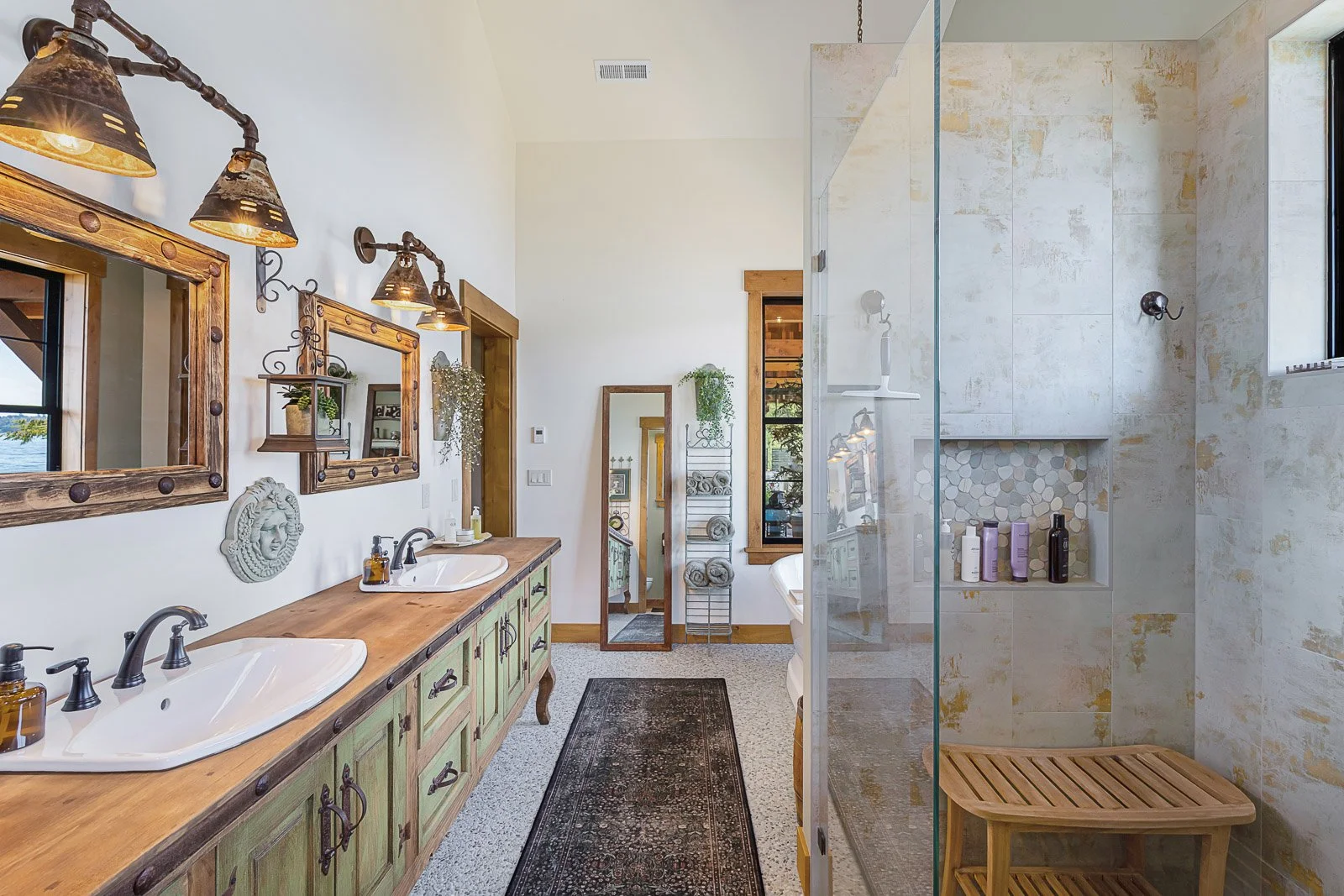 New Construction in Renton