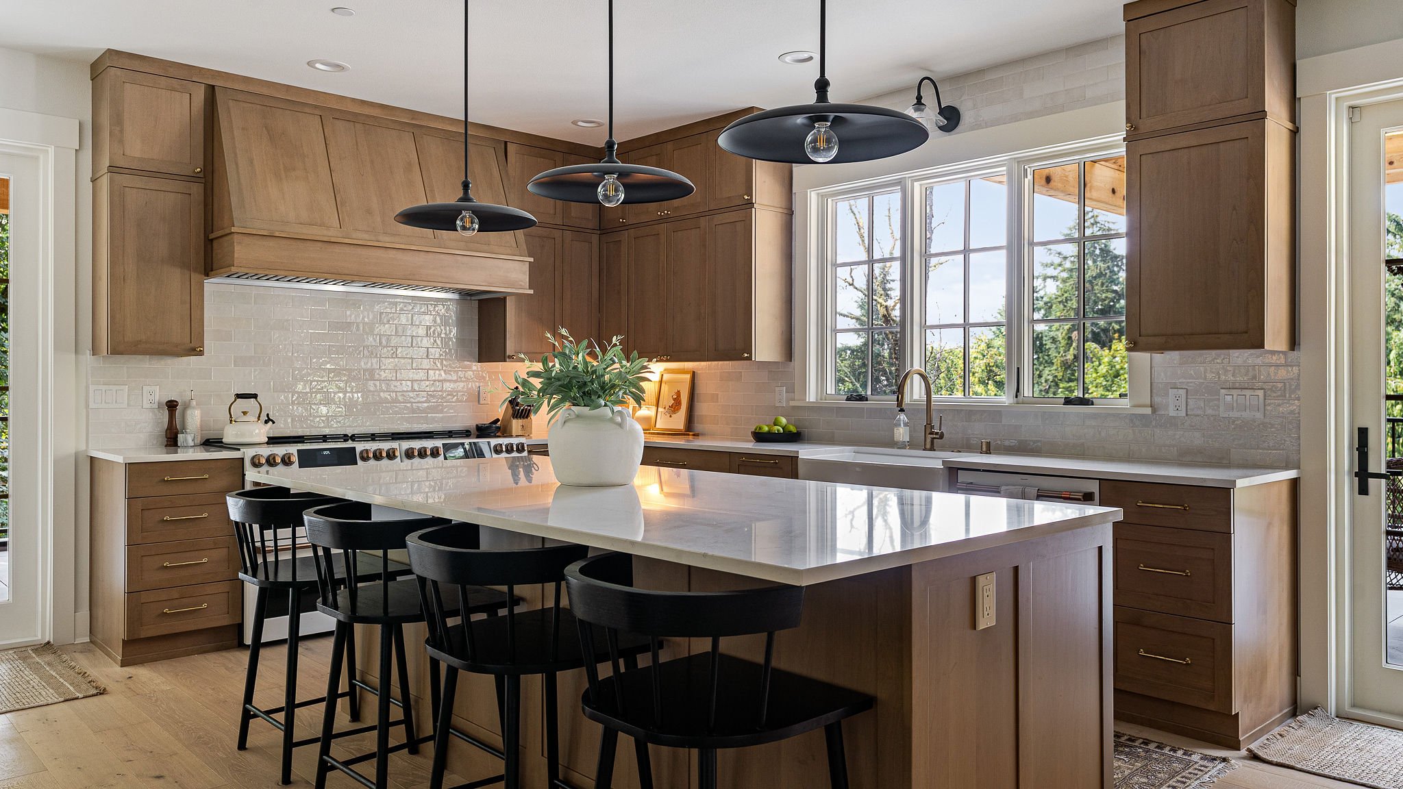 Houzz.com: Cougar Mountain Kitchen featured in '25 Home Design Trends Defining How We’ll Live in 2026' in January 2026
