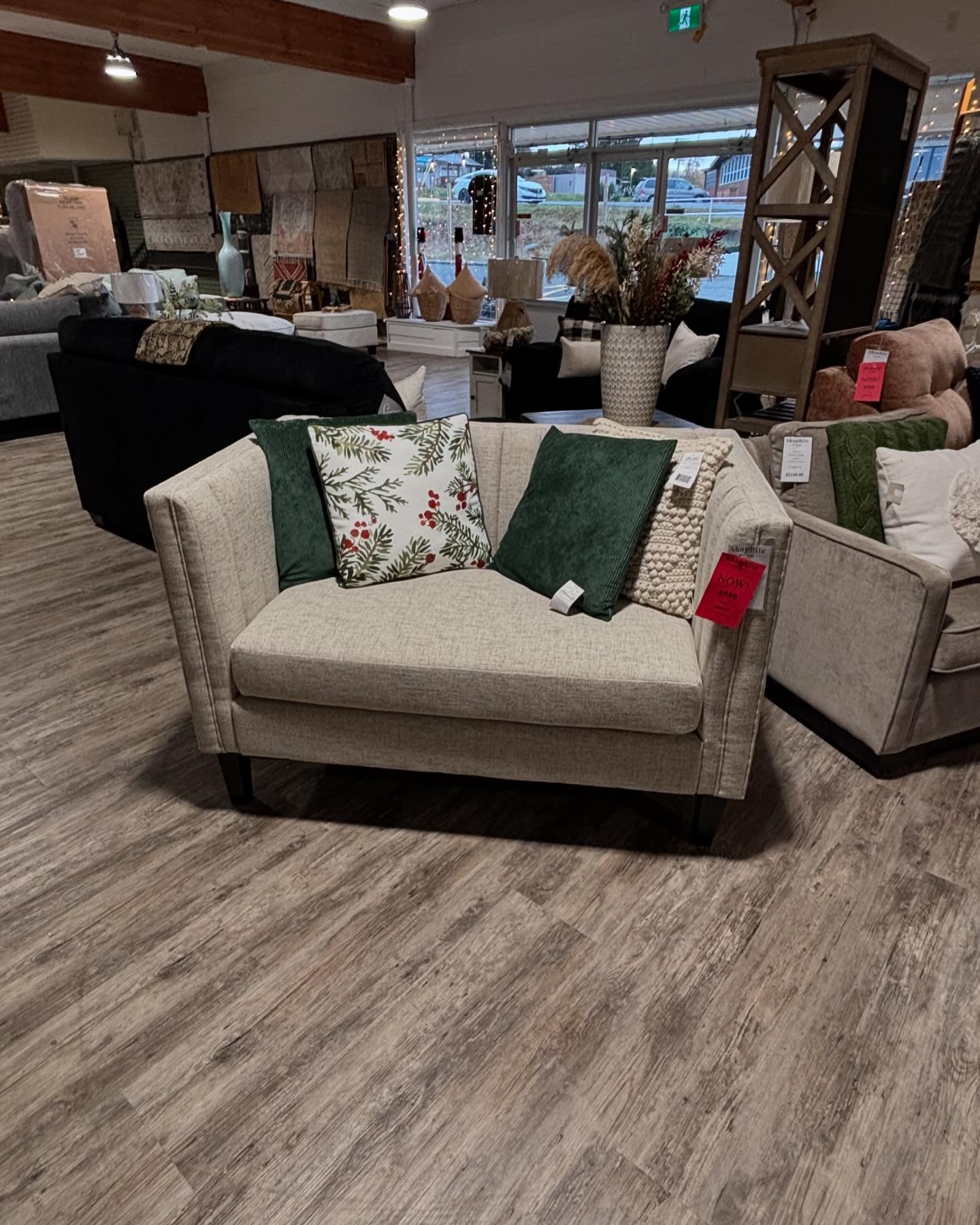 Red tag sale!! Happening now!!