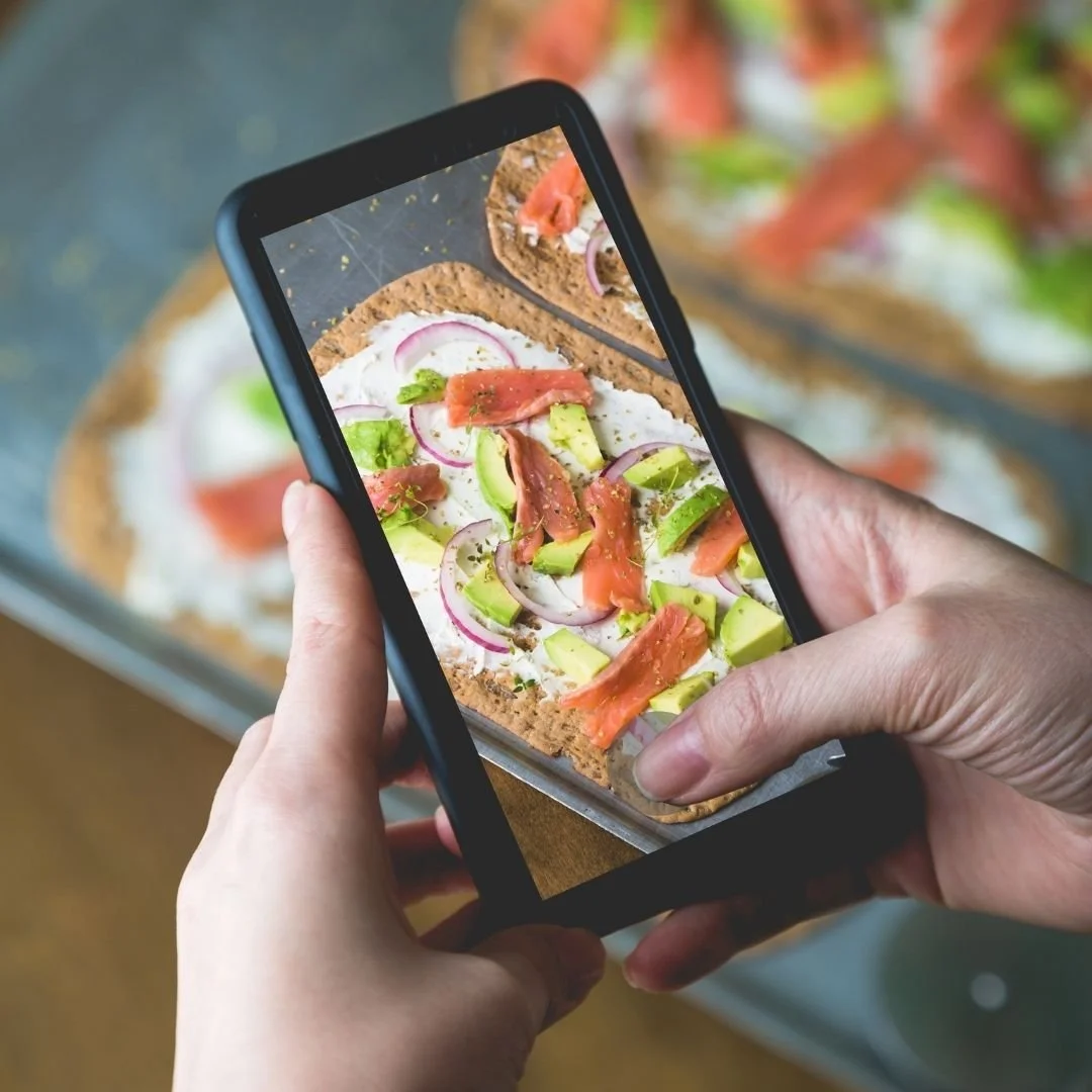 Attention food bloggers‼️ Google&rsquo;s AI summaries are changing how people find recipes online. While these instant answers are convenient for users, many bloggers are seeing traffic shifts as AI pulls content together instead of sending visitors 