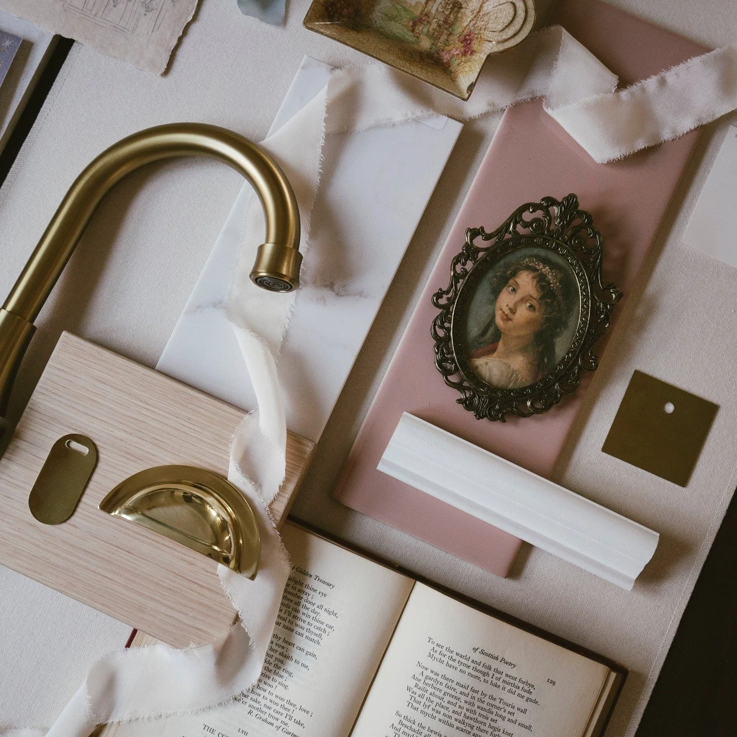 Material + Finish Inspiration | Soft pinks, golds, marble and light oak combined with vintage details and calligraphy pieces. Always helps bring the design visions together. Photos by @melissaskoda